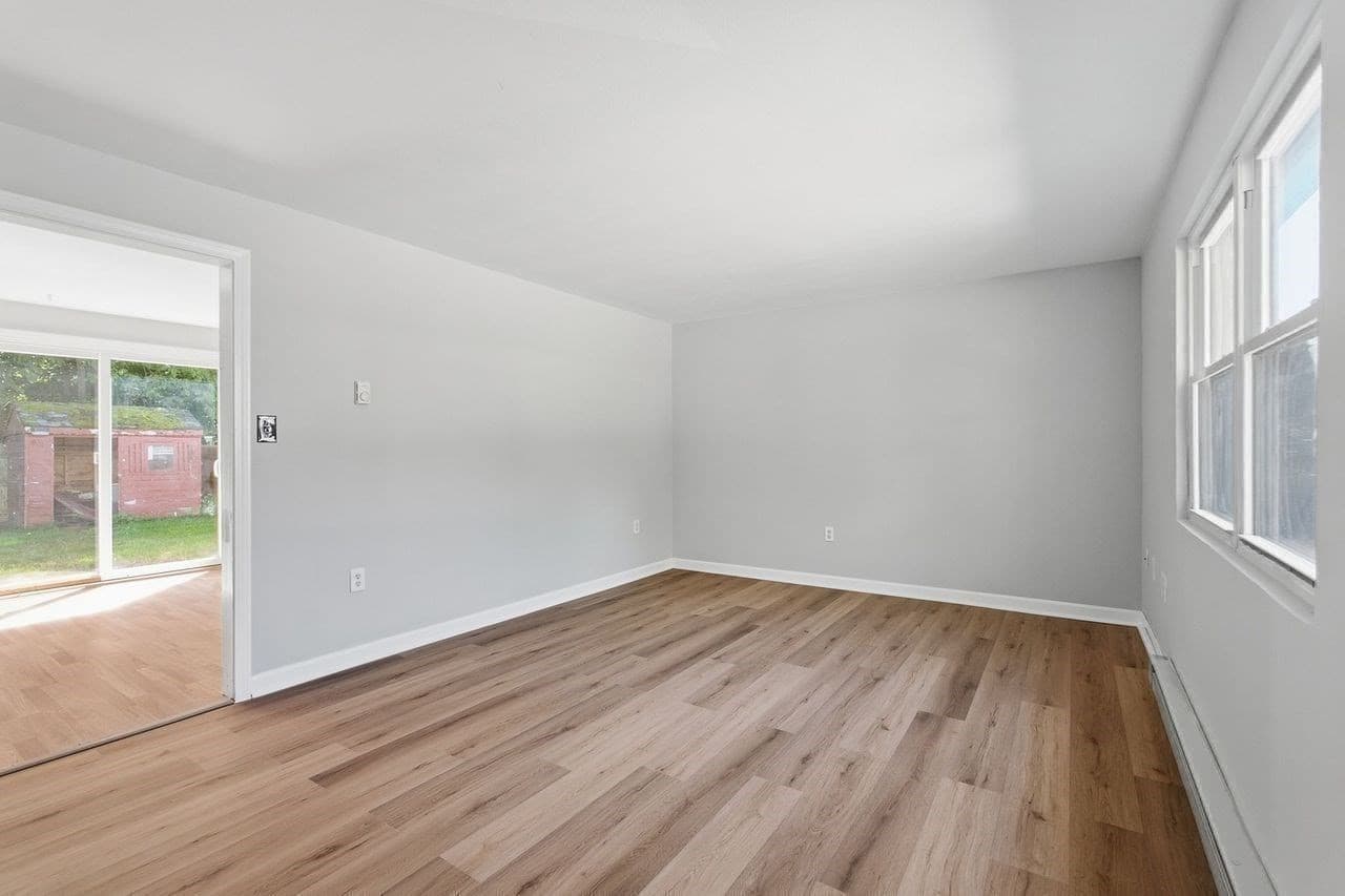 Condominium at 17 Orchard # L, Haverhill MA 01830, Haverhill, photo 8 of 22