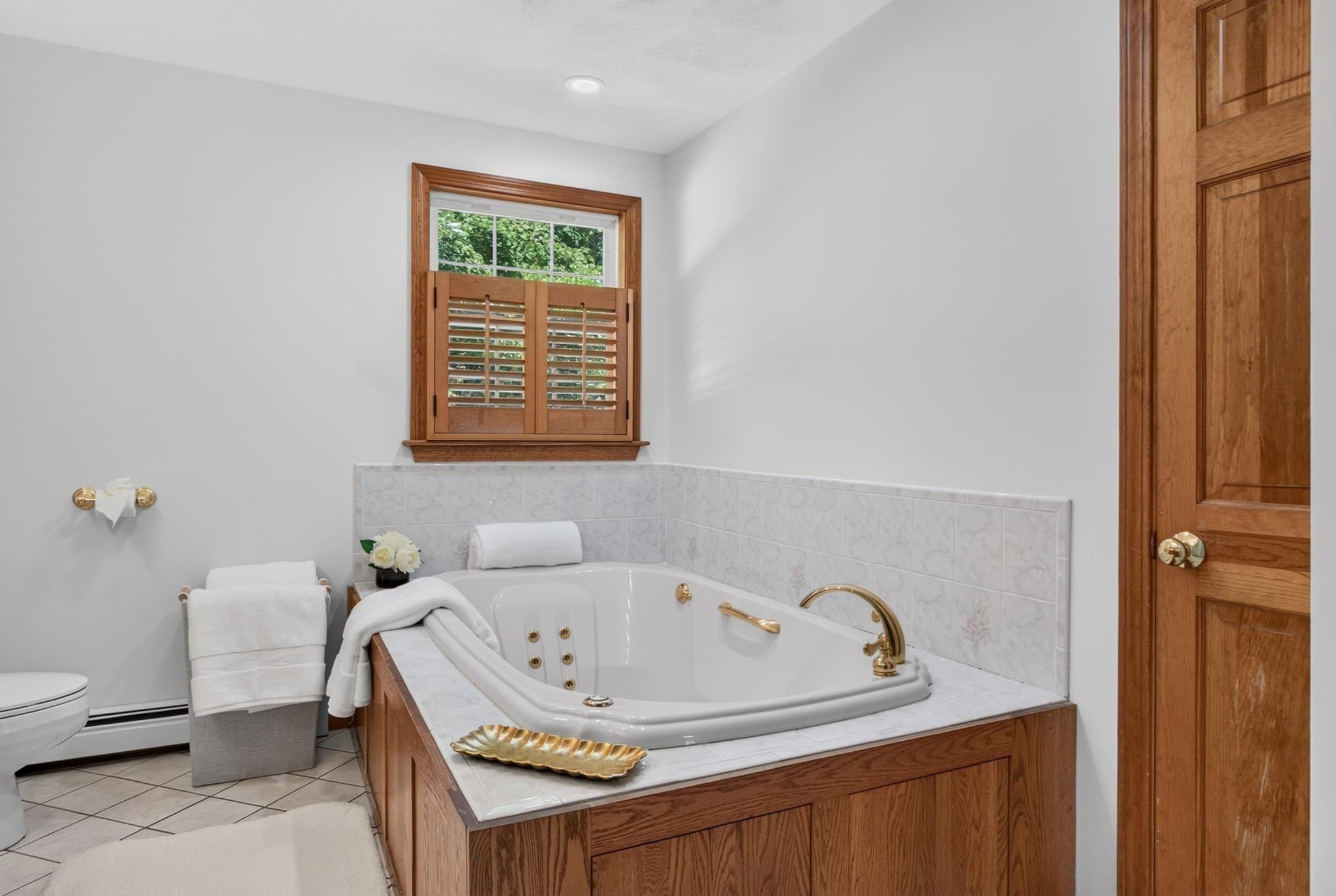 Single Family Residence at 41 Buckingham Drive, Billerica MA 01821, Billerica, photo 20 of 42