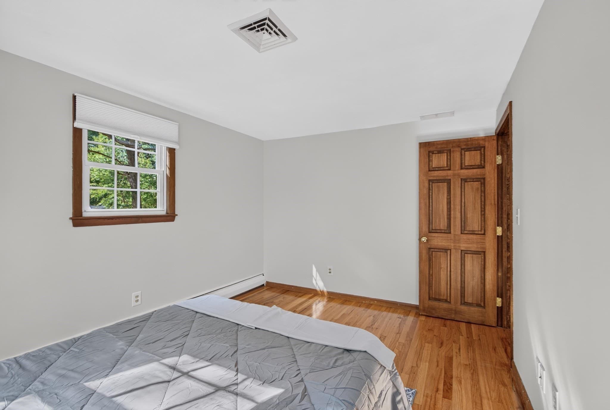 Single Family Residence at 41 Buckingham Drive, Billerica MA 01821, Billerica, photo 25 of 42