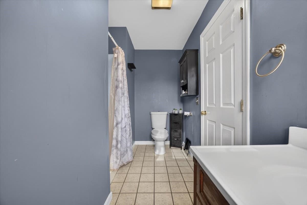 Single Family Residence at 49 Shirley St, New Bedford MA 02746, New Bedford, photo 18 of 42