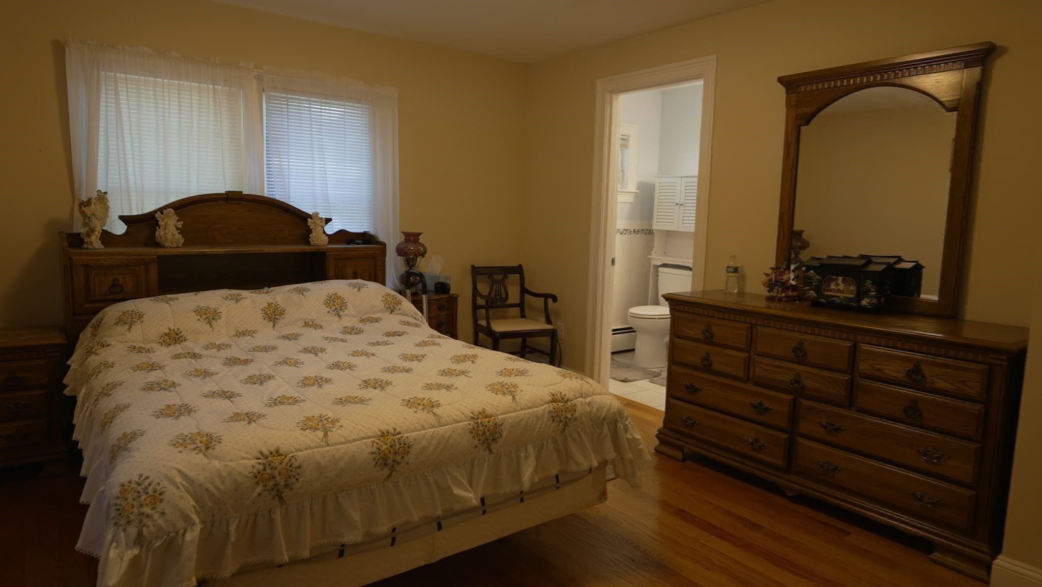 Single Family Residence at 23 Laurine Rd, Saugus MA 01906, Saugus, photo 18 of 36