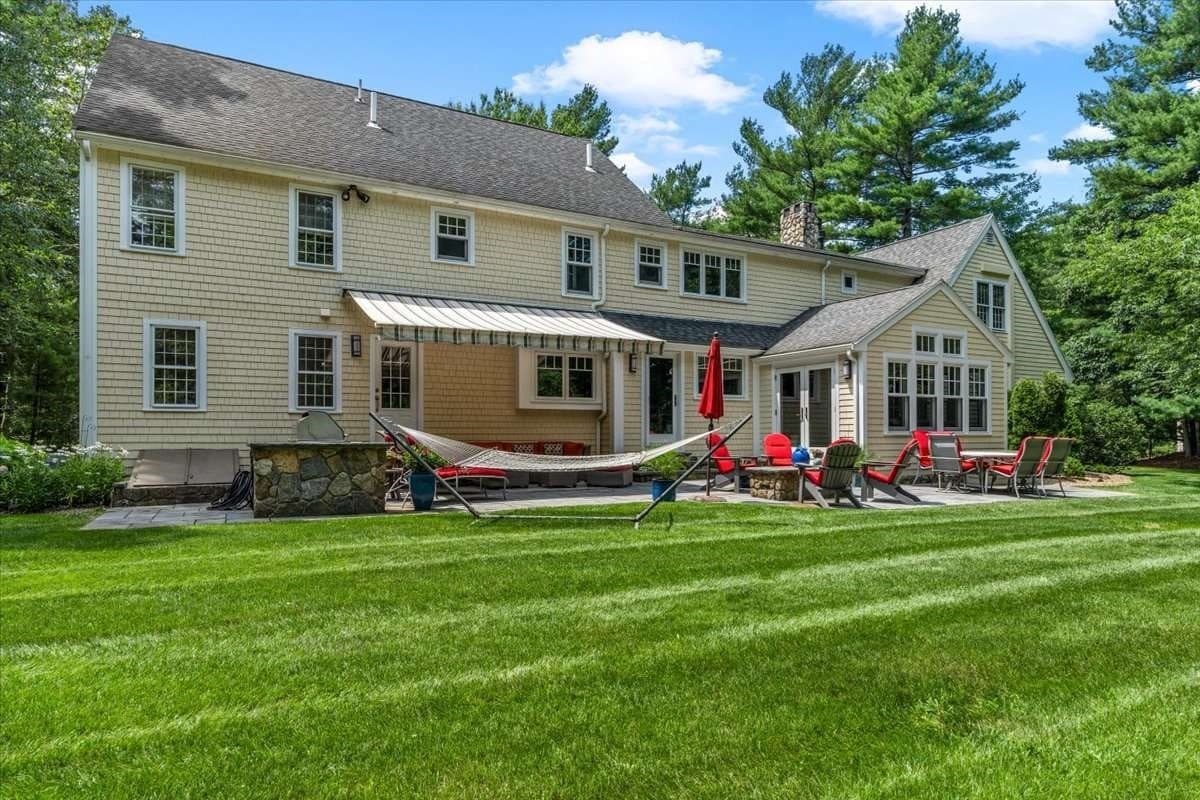 71 Arrow Head Rd, Marshfield MA 02050