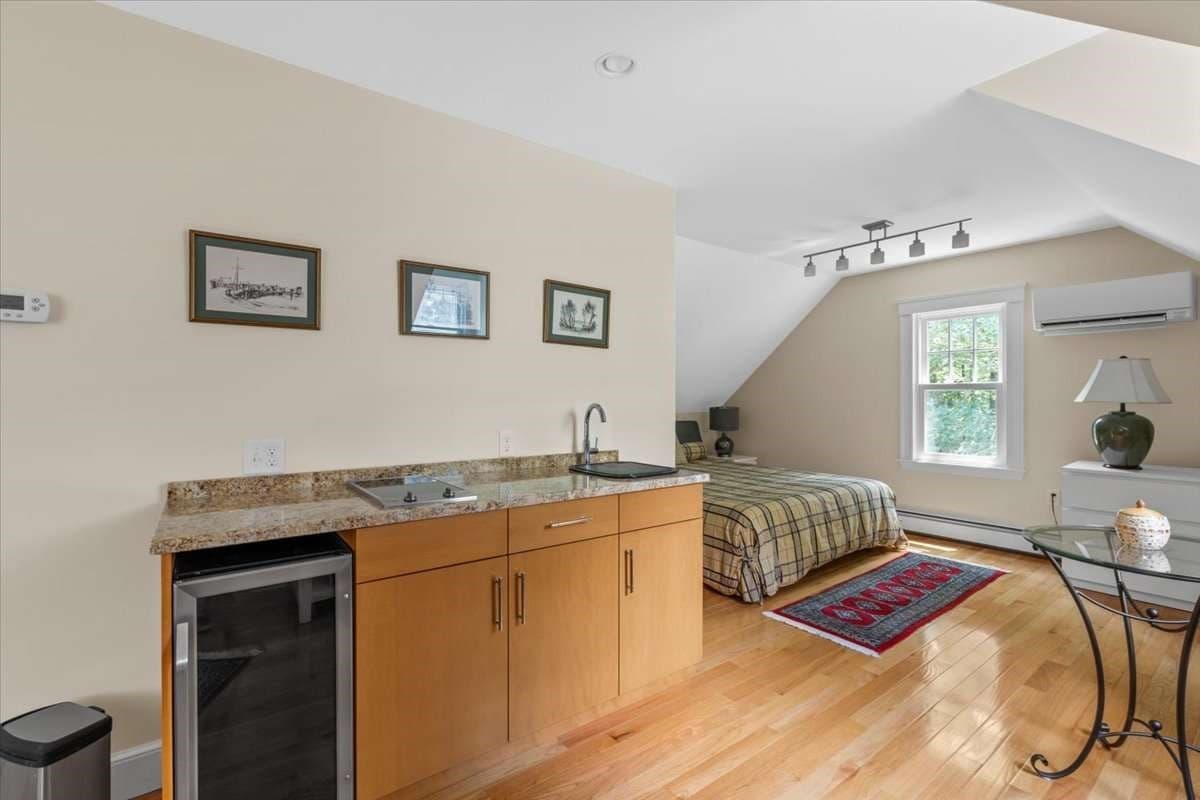 Single Family Residence at 71 Arrow Head Rd, Marshfield MA 02050, Marshfield, photo 34 of 41