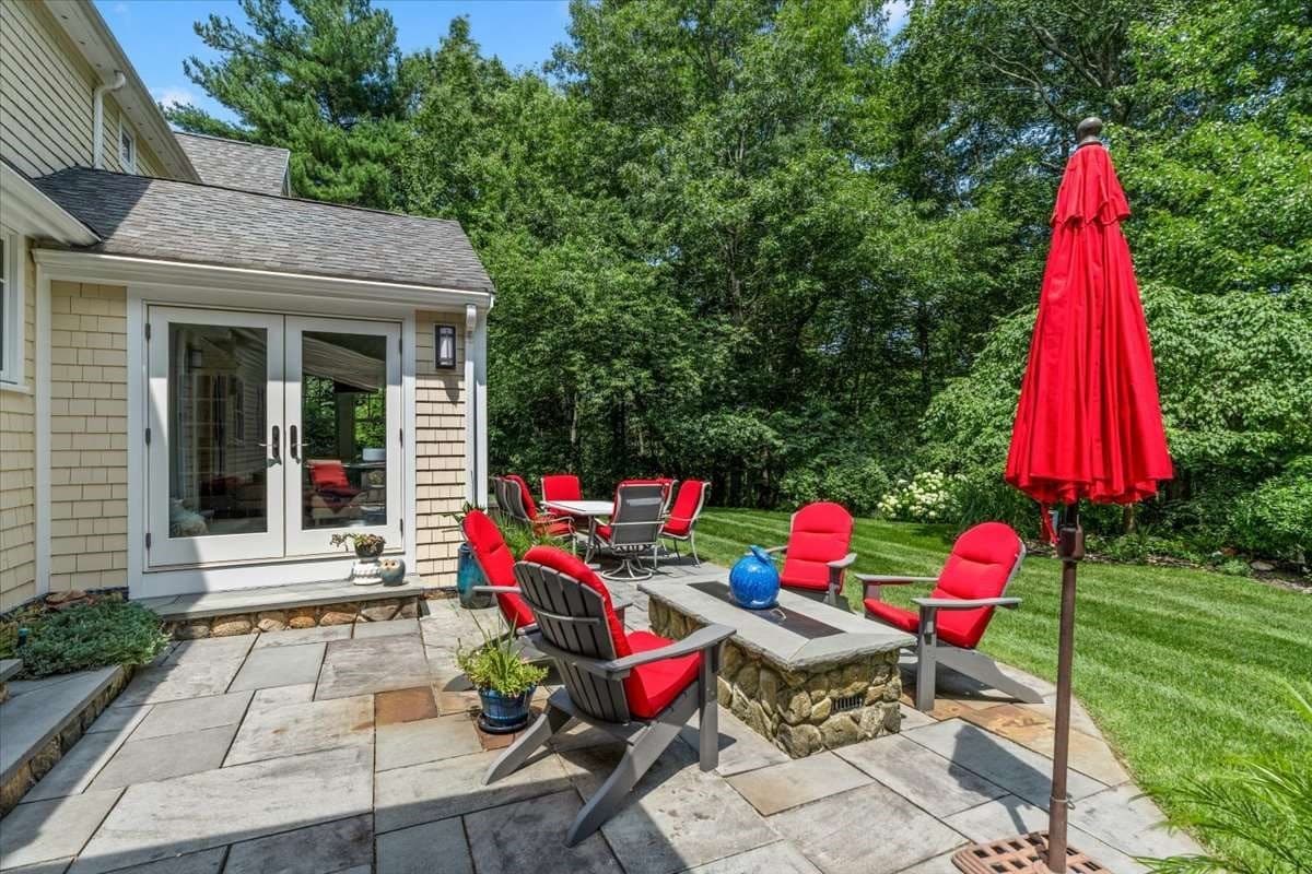 Single Family Residence at 71 Arrow Head Rd, Marshfield MA 02050, Marshfield, photo 41 of 41