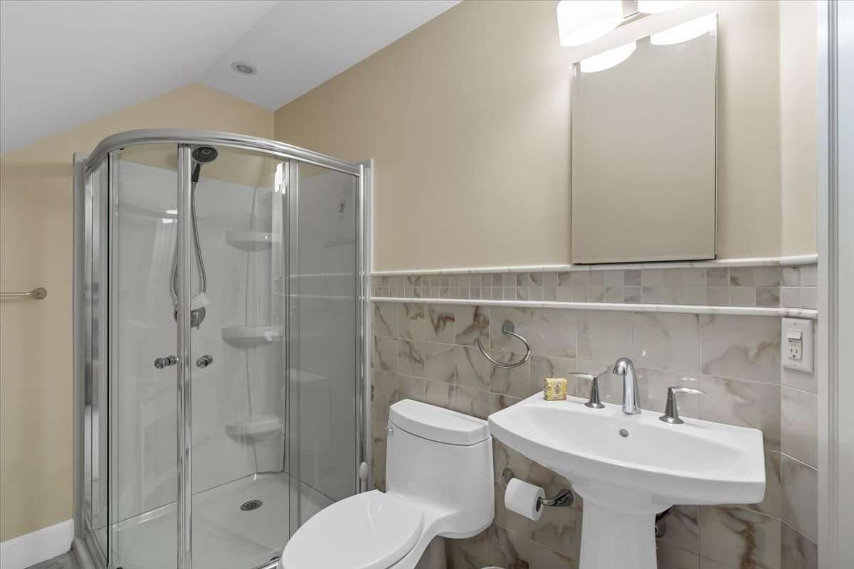 Single Family Residence at 71 Arrow Head Rd, Marshfield MA 02050, Marshfield, photo 31 of 41