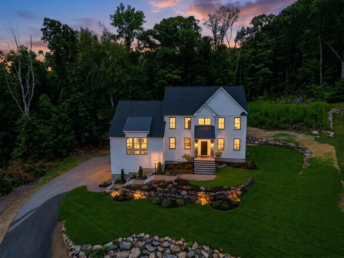15 Tuscan Ct, Cumberland RI 02864