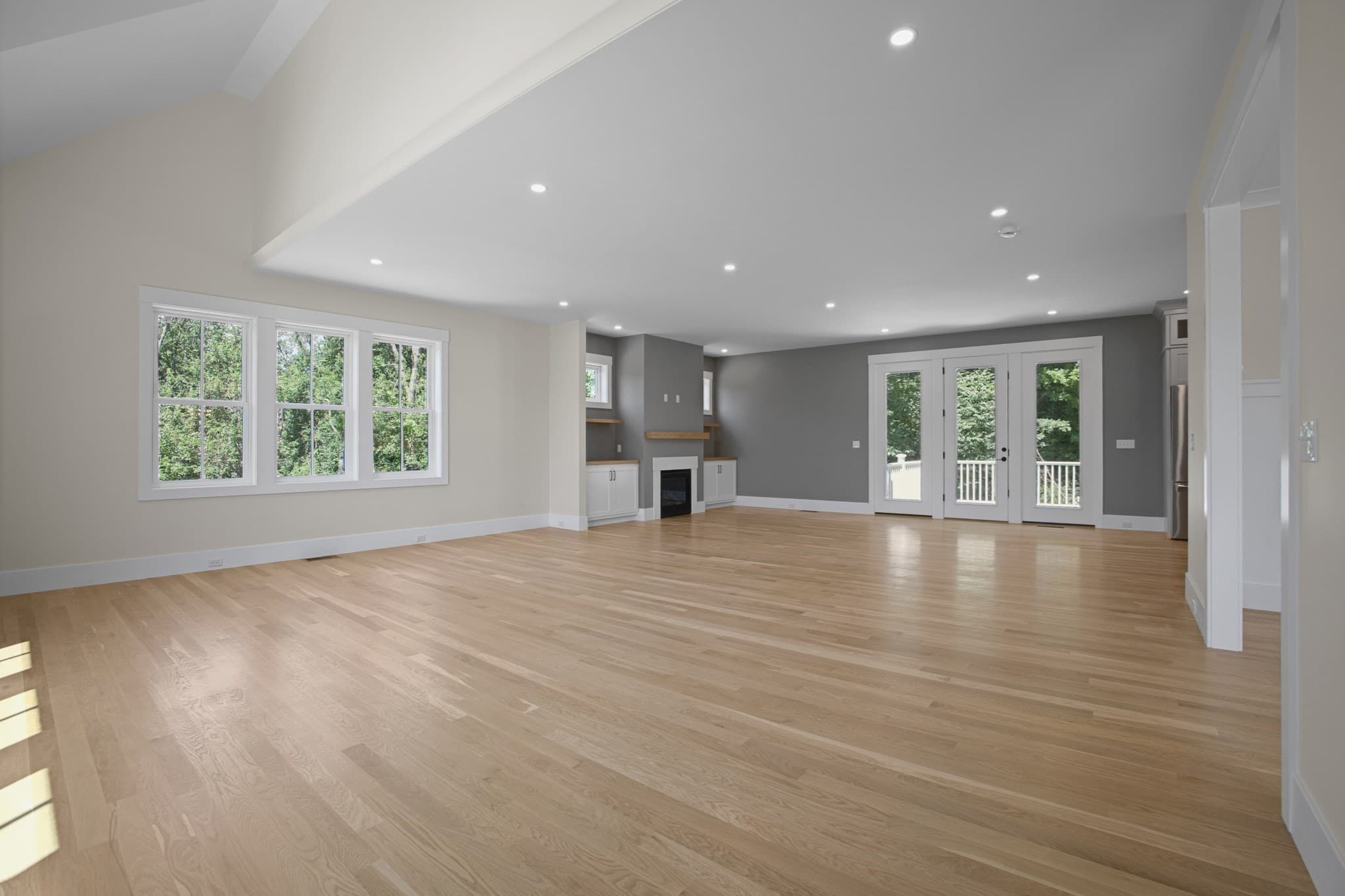 Single Family Residence at 15 Tuscan Ct, Cumberland RI 02864, Cumberland, photo 14 of 42