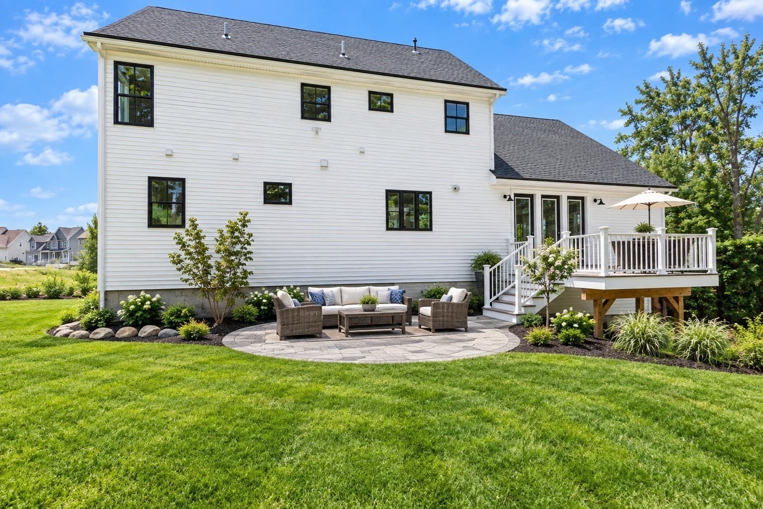 Single Family Residence at 15 Tuscan Ct, Cumberland RI 02864, Cumberland, photo 41 of 42
