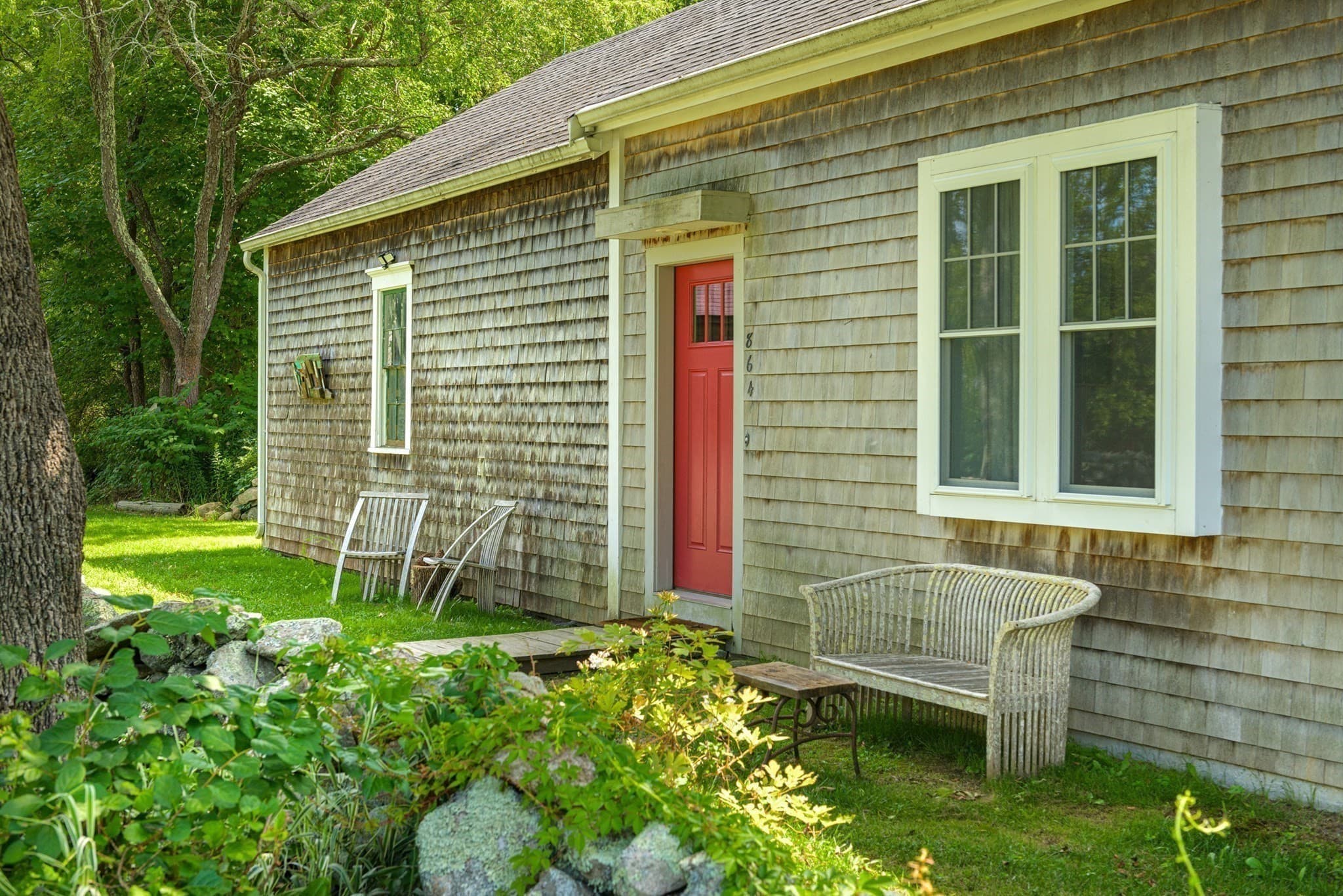 2 Family - 2 Units Side by Side at 864-866 Pine Hill, Westport MA 02790, photo 5 of 41