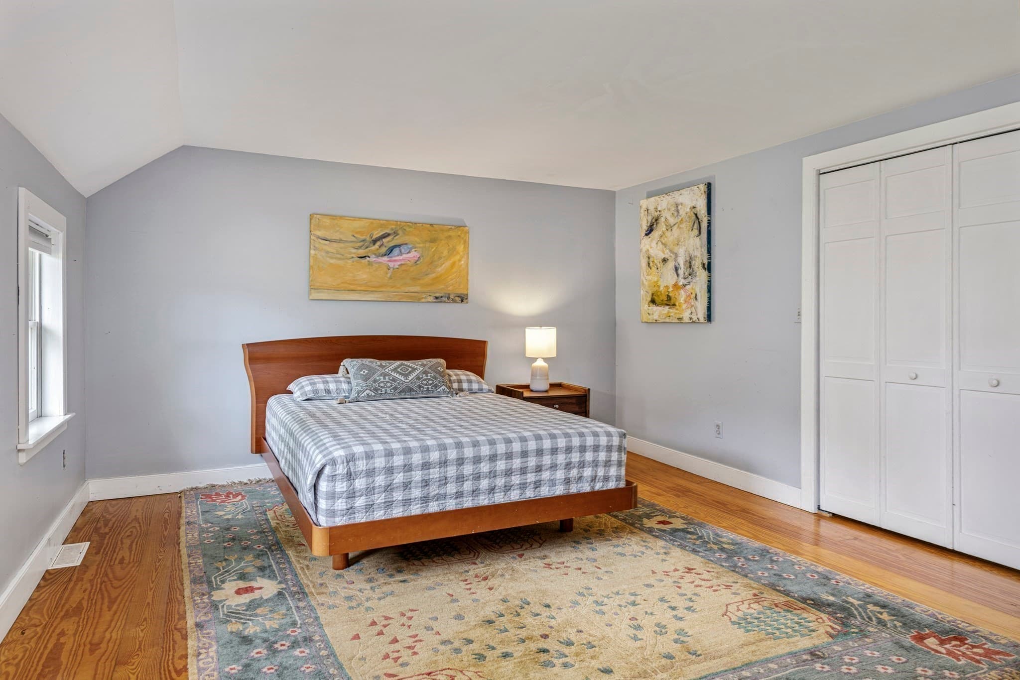 2 Family - 2 Units Side by Side at 864-866 Pine Hill, Westport MA 02790, photo 25 of 41