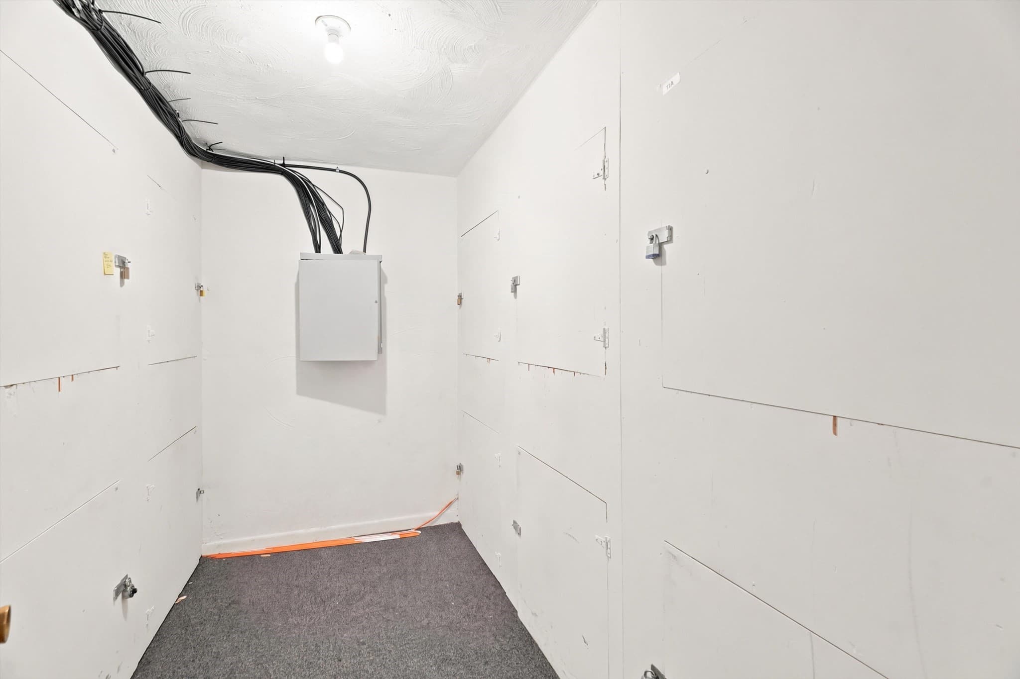 Condominium at 500 Northshore Rd # 11A, Peabody MA 01960, Peabody, photo 27 of 33