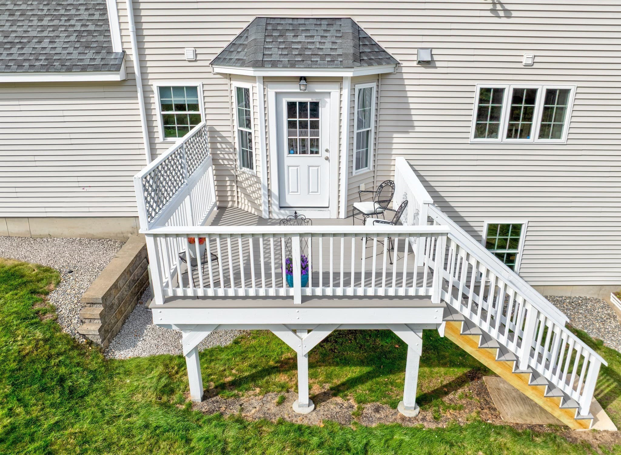 Single Family Residence at 5 Mcintosh Ln, Littleton MA 01460, photo 33 of 42