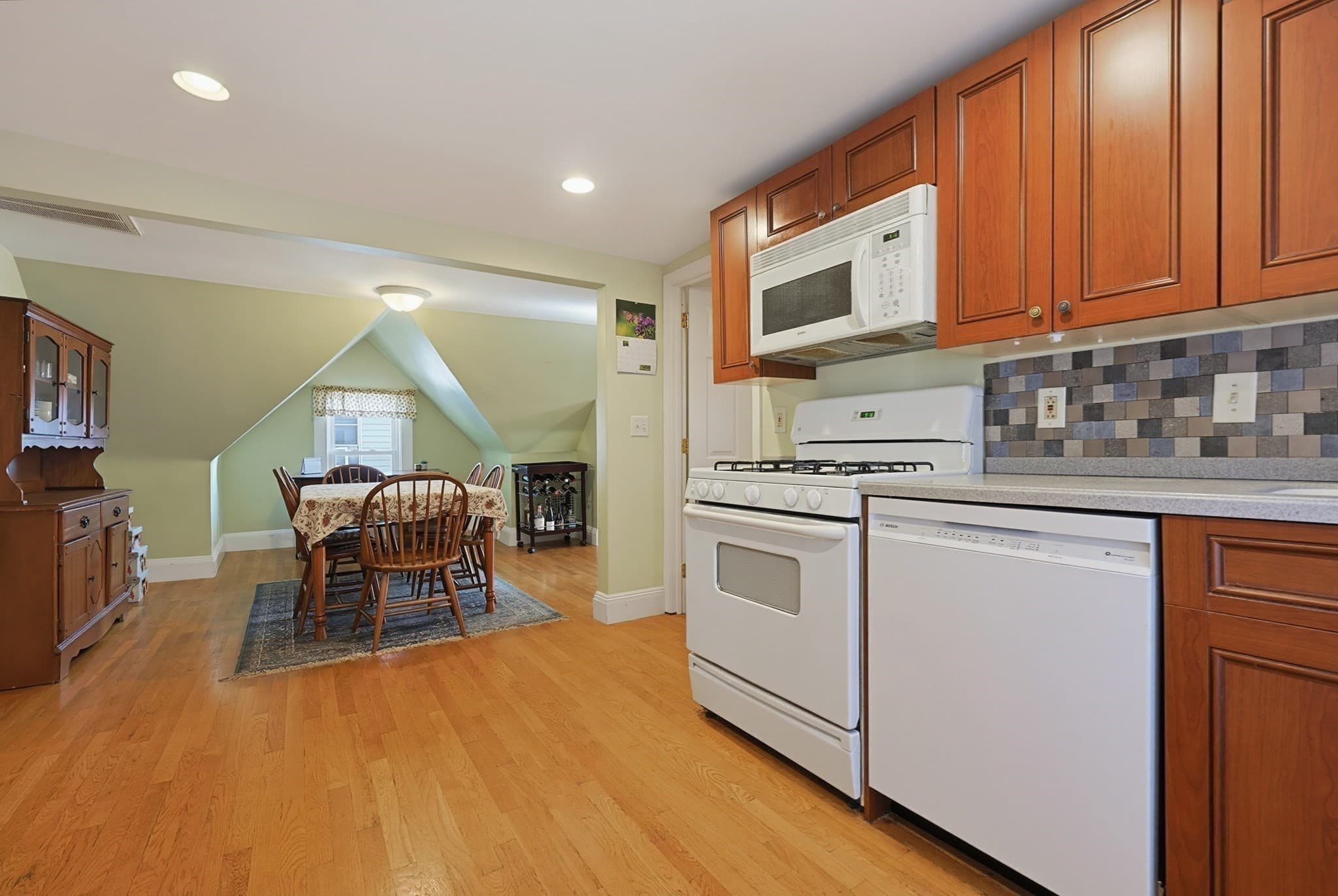 Condominium at 42 Cedar St # 3, Somerville MA 02143, Somerville, photo 23 of 39