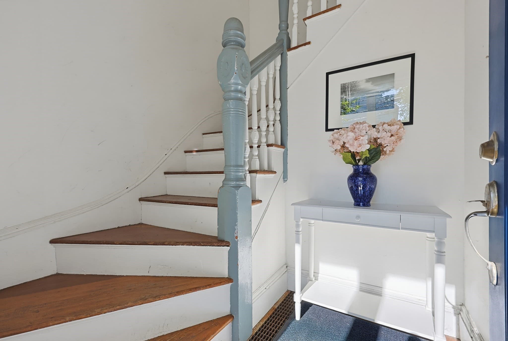 Condominium at 42 Cedar St # 3, Somerville MA 02143, Somerville, photo 6 of 39