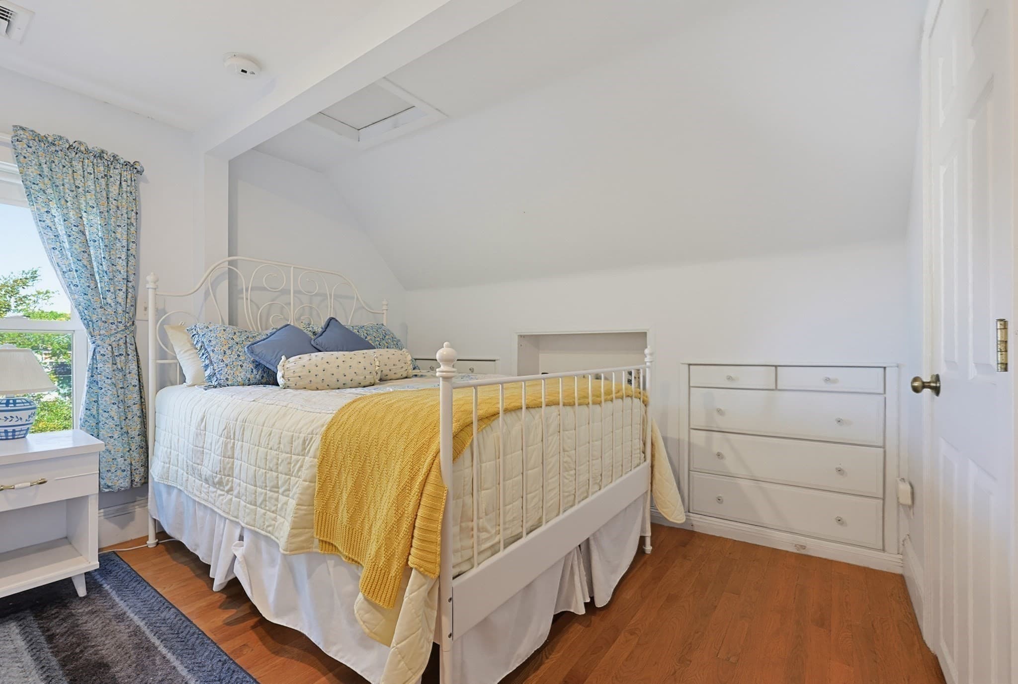 Condominium at 42 Cedar St # 3, Somerville MA 02143, Somerville, photo 30 of 39
