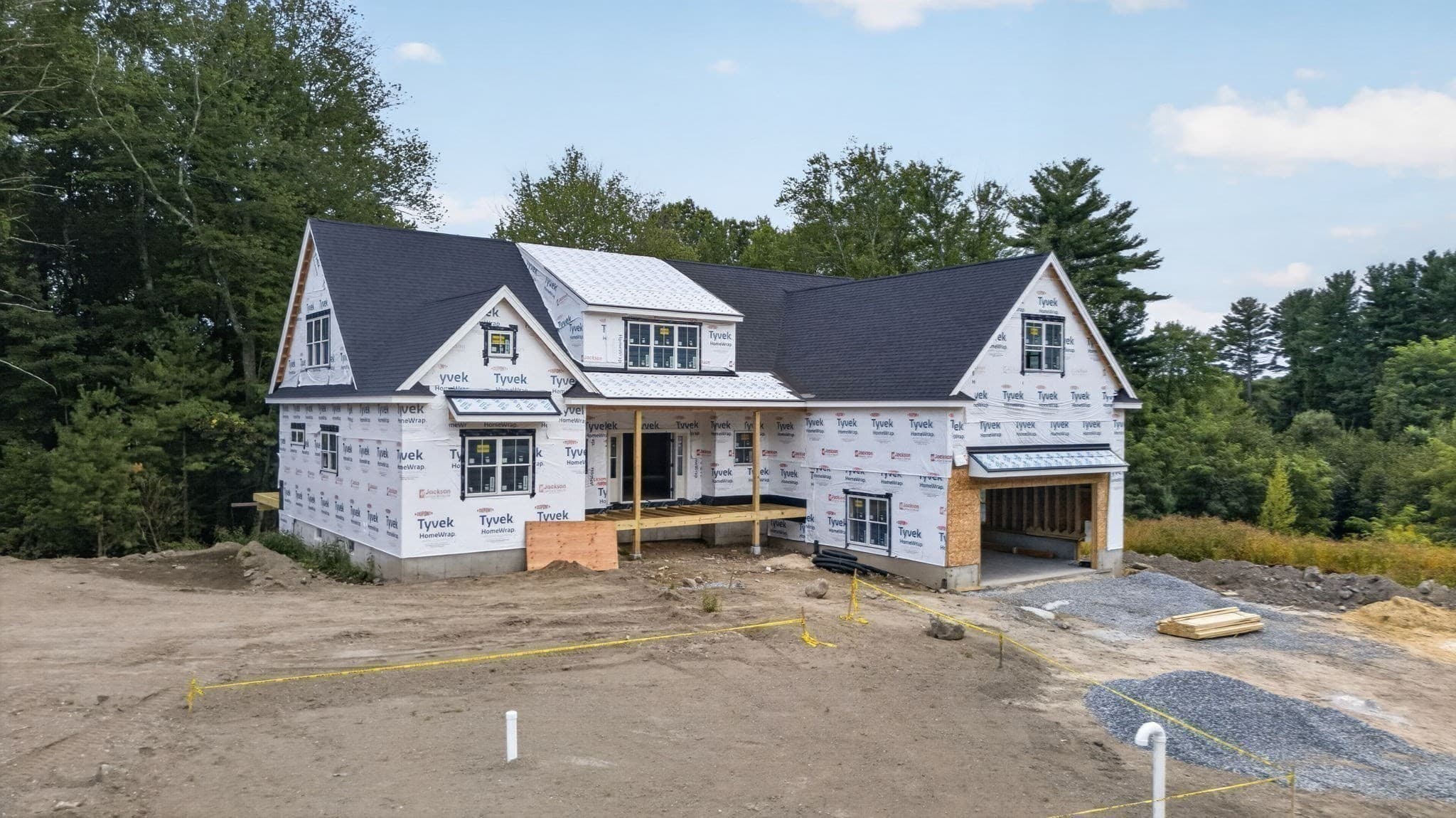 Single Family Residence at 11 Charles St, North Reading MA 01864, North Reading, photo 6 of 10