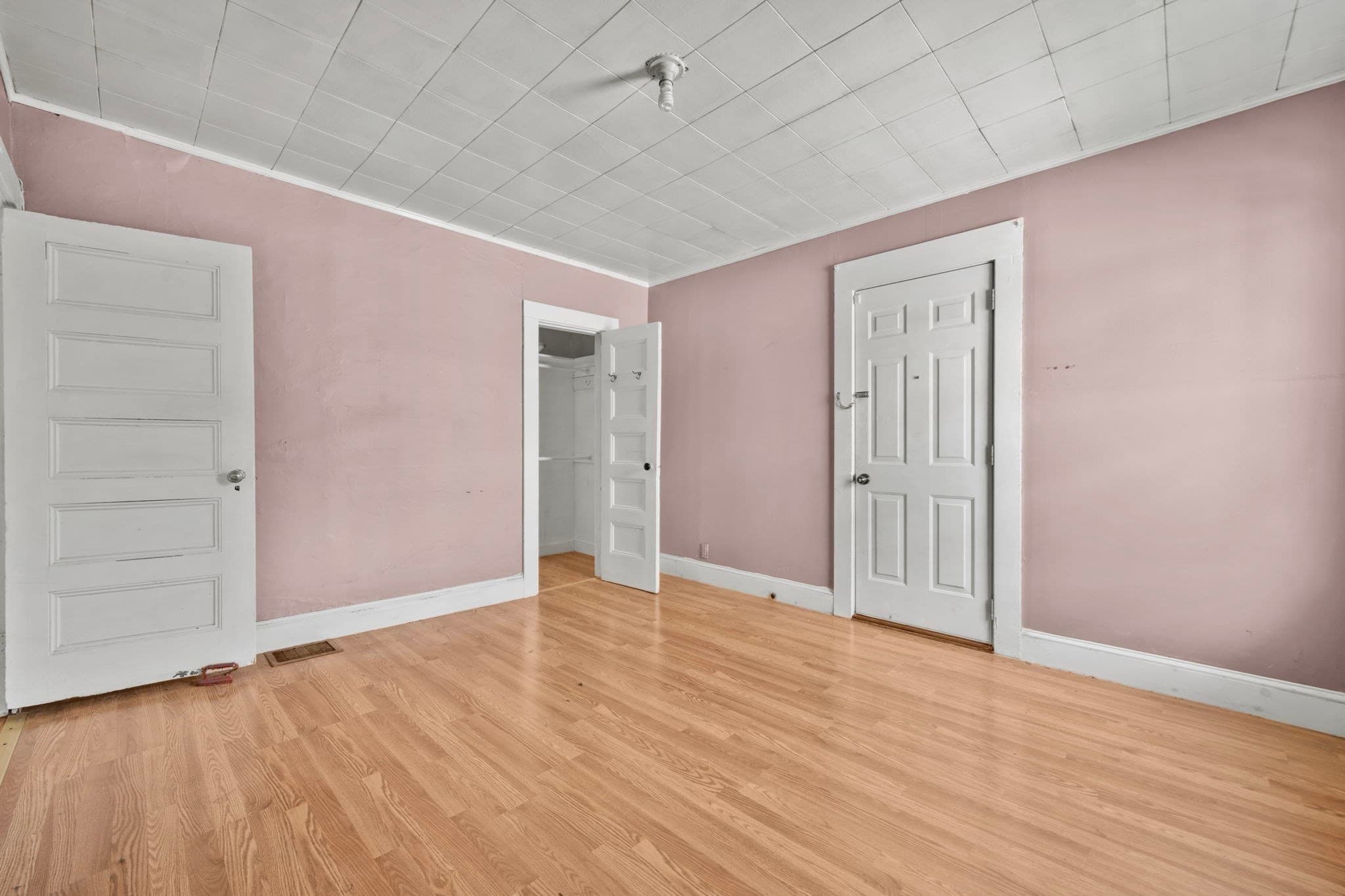 Single Family Residence at 69 Mountain Ave, Boston MA 02124, photo 22 of 32