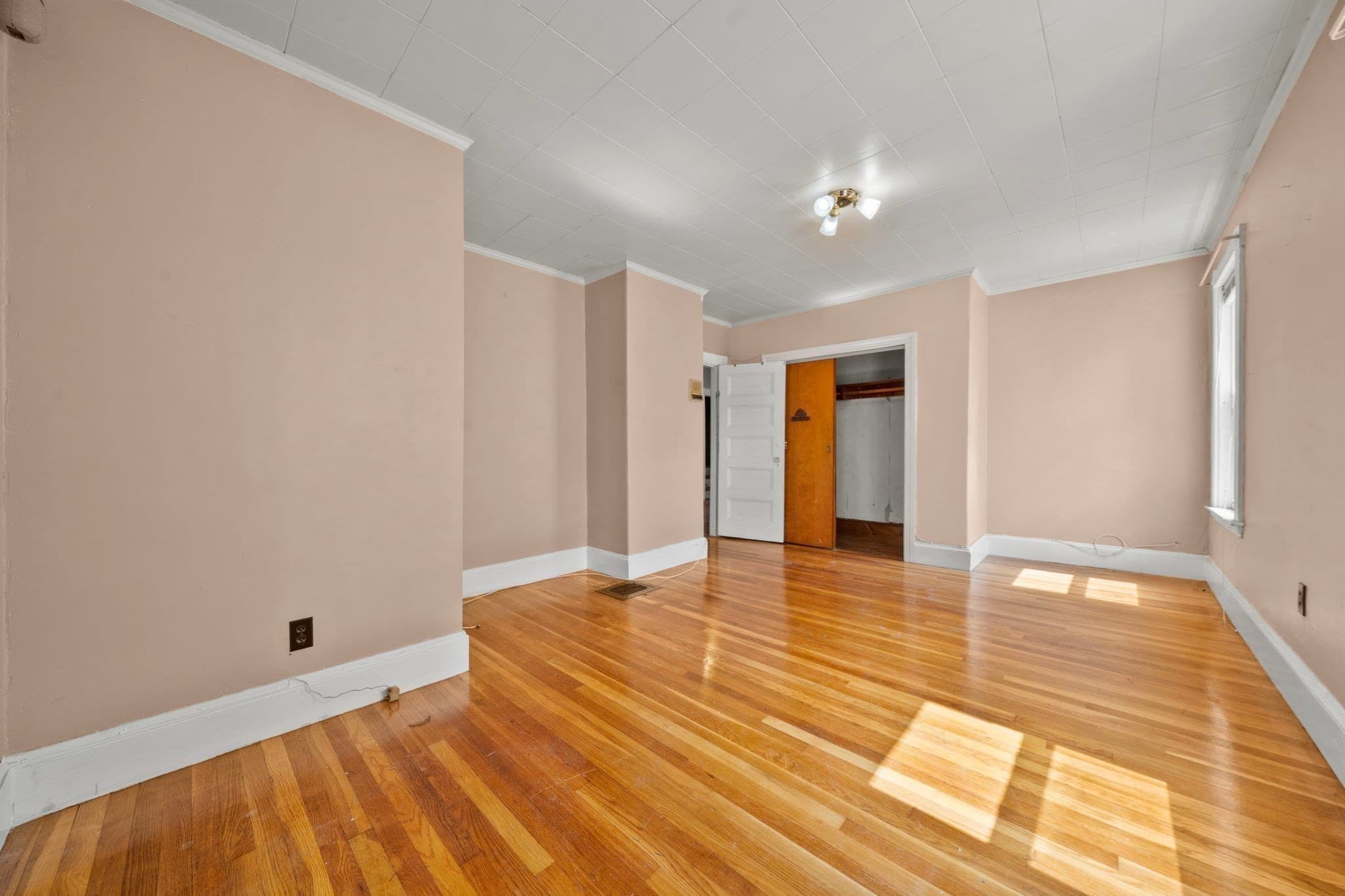 Single Family Residence at 69 Mountain Ave, Boston MA 02124, photo 20 of 32