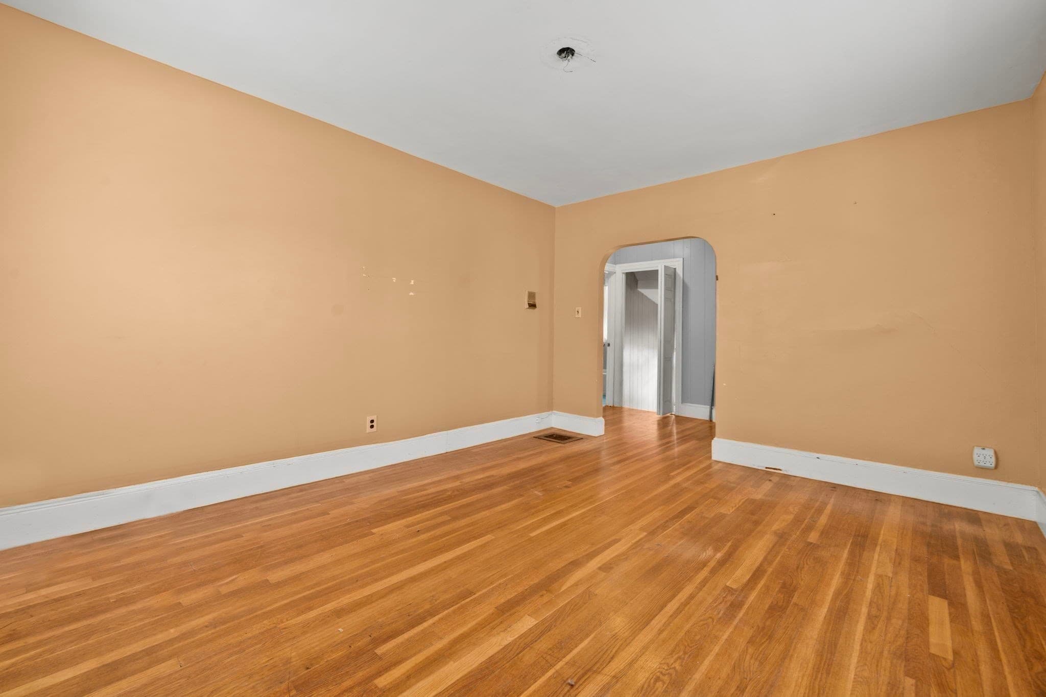 Single Family Residence at 69 Mountain Ave, Boston MA 02124, photo 18 of 32