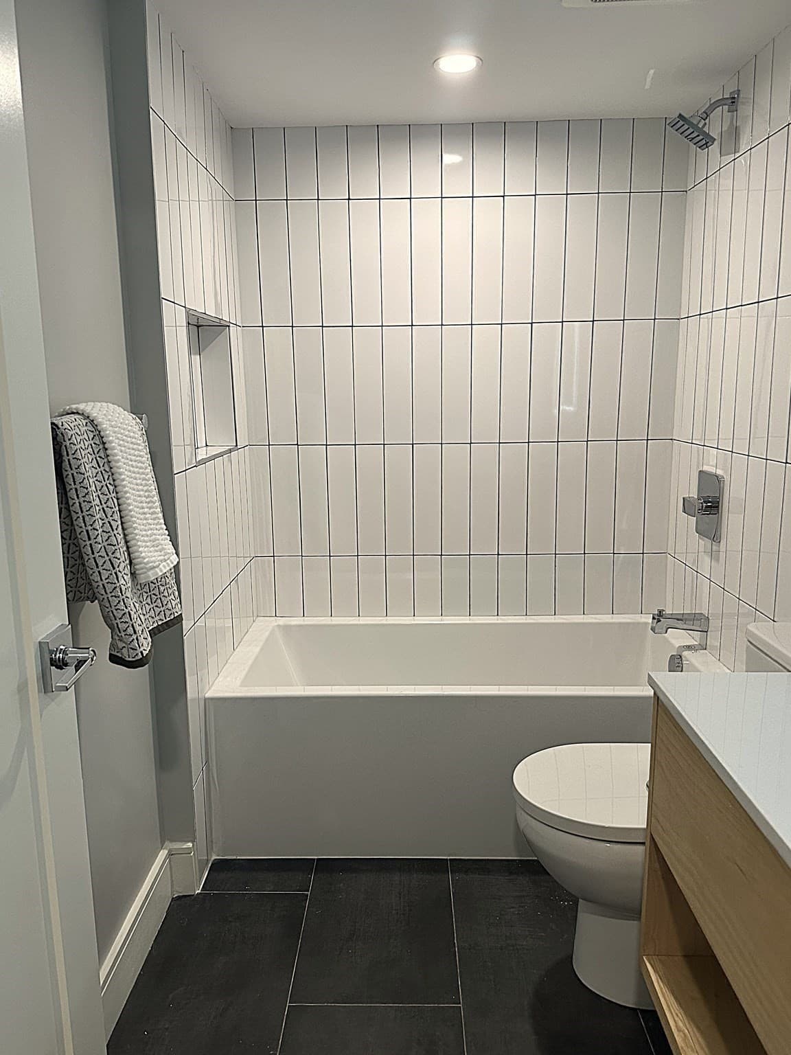 Condominium at 14 No. Bennet Street # 101, Boston MA 02113, Boston, photo 19 of 22