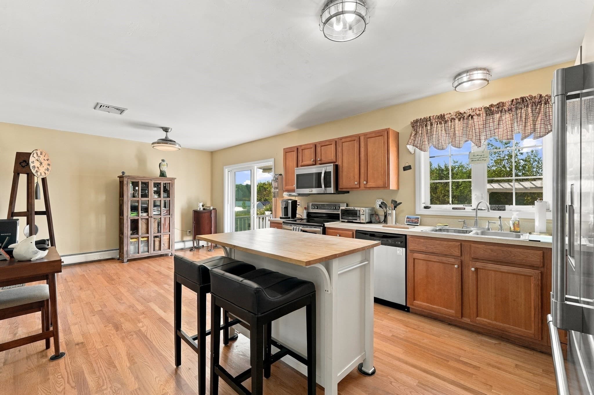 Single Family Residence at 761 Council Oak Way, Dighton MA 02715, Dighton, photo 16 of 42