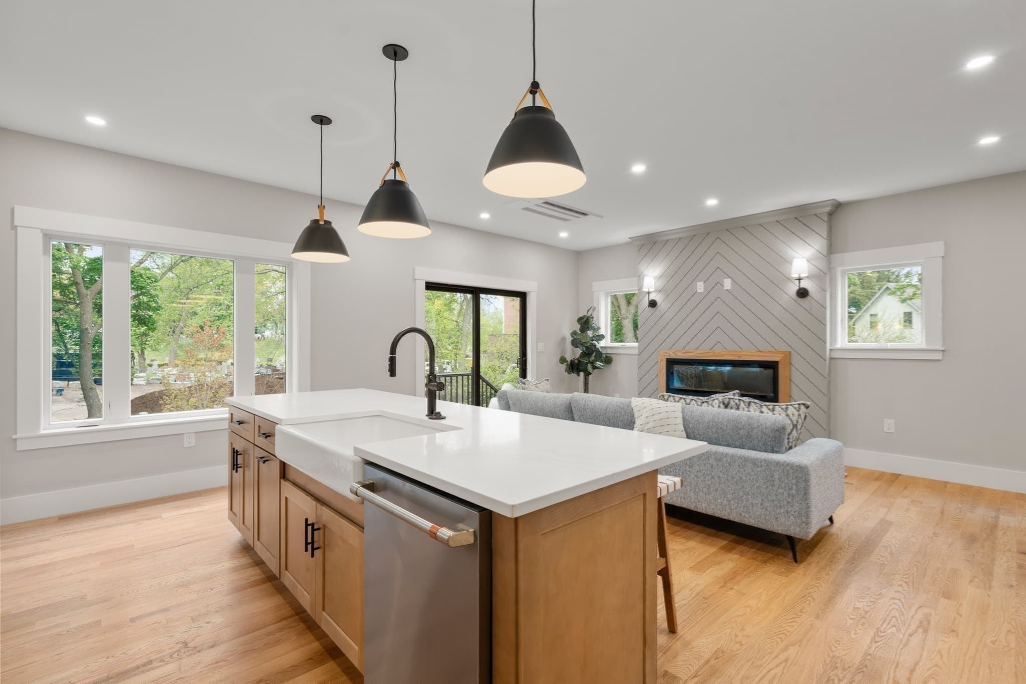 Condominium at 73 Mystic St # 73, Arlington MA 02474, Arlington, photo 9 of 35