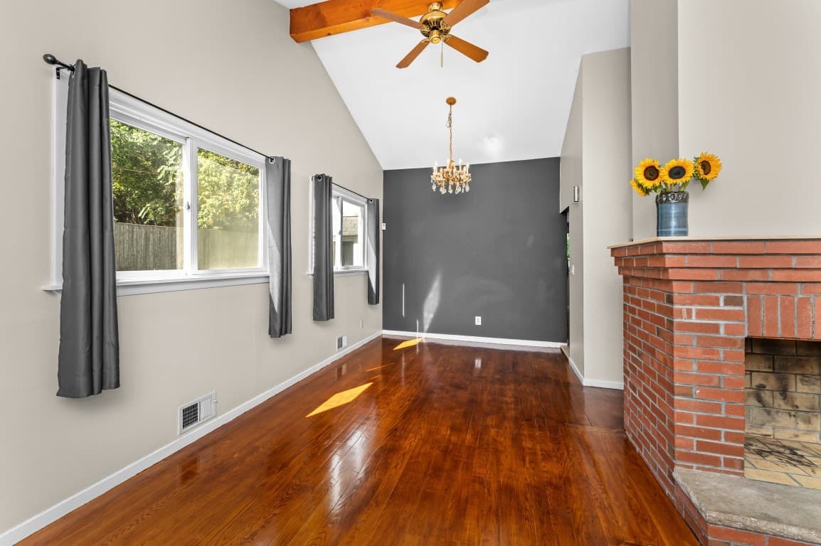Single Family Residence at 191 Kenrick St, Boston MA 02135, photo 5 of 29