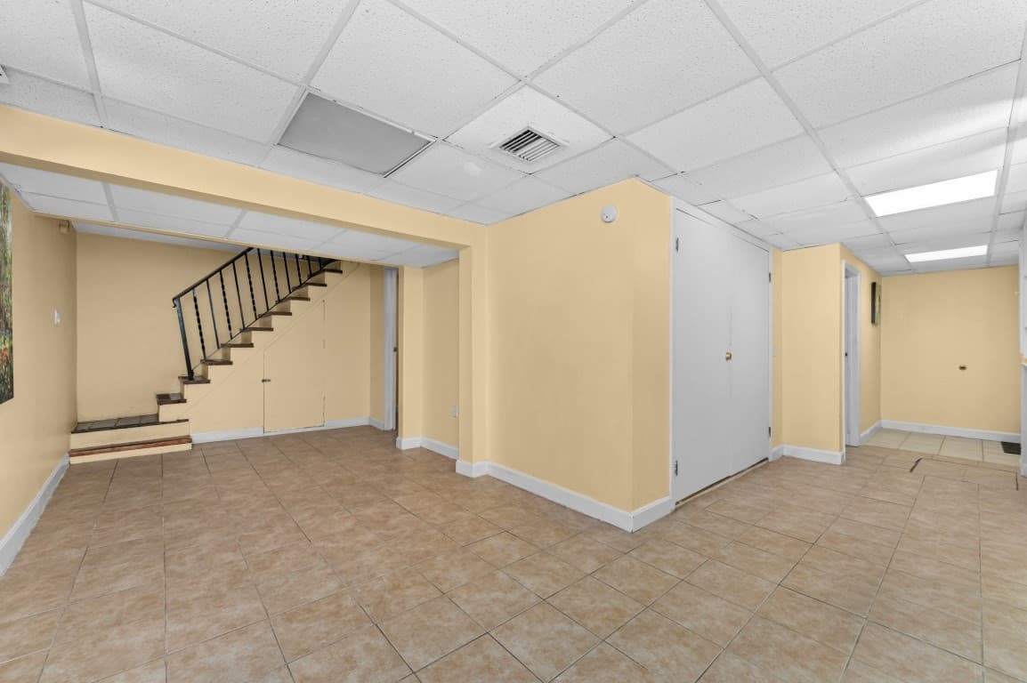 Single Family Residence at 191 Kenrick St, Boston MA 02135, photo 21 of 29