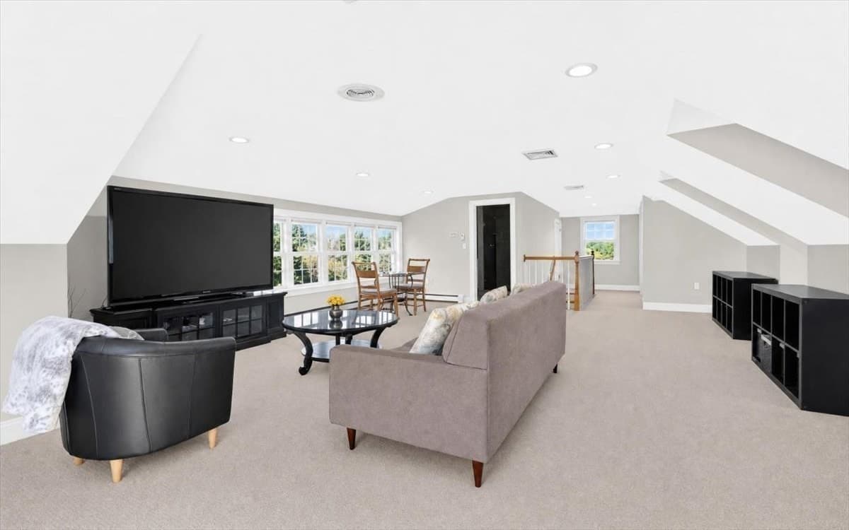 Single Family Residence at 35 Old Shipyard Lane, Hanover MA 02339, Hanover, photo 29 of 39