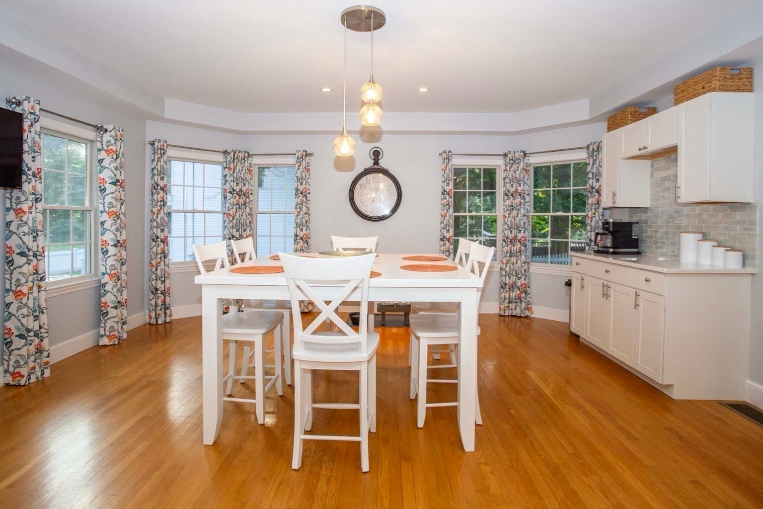 Single Family Residence at 84 Spring St, Wakefield MA 01880, photo 7 of 35