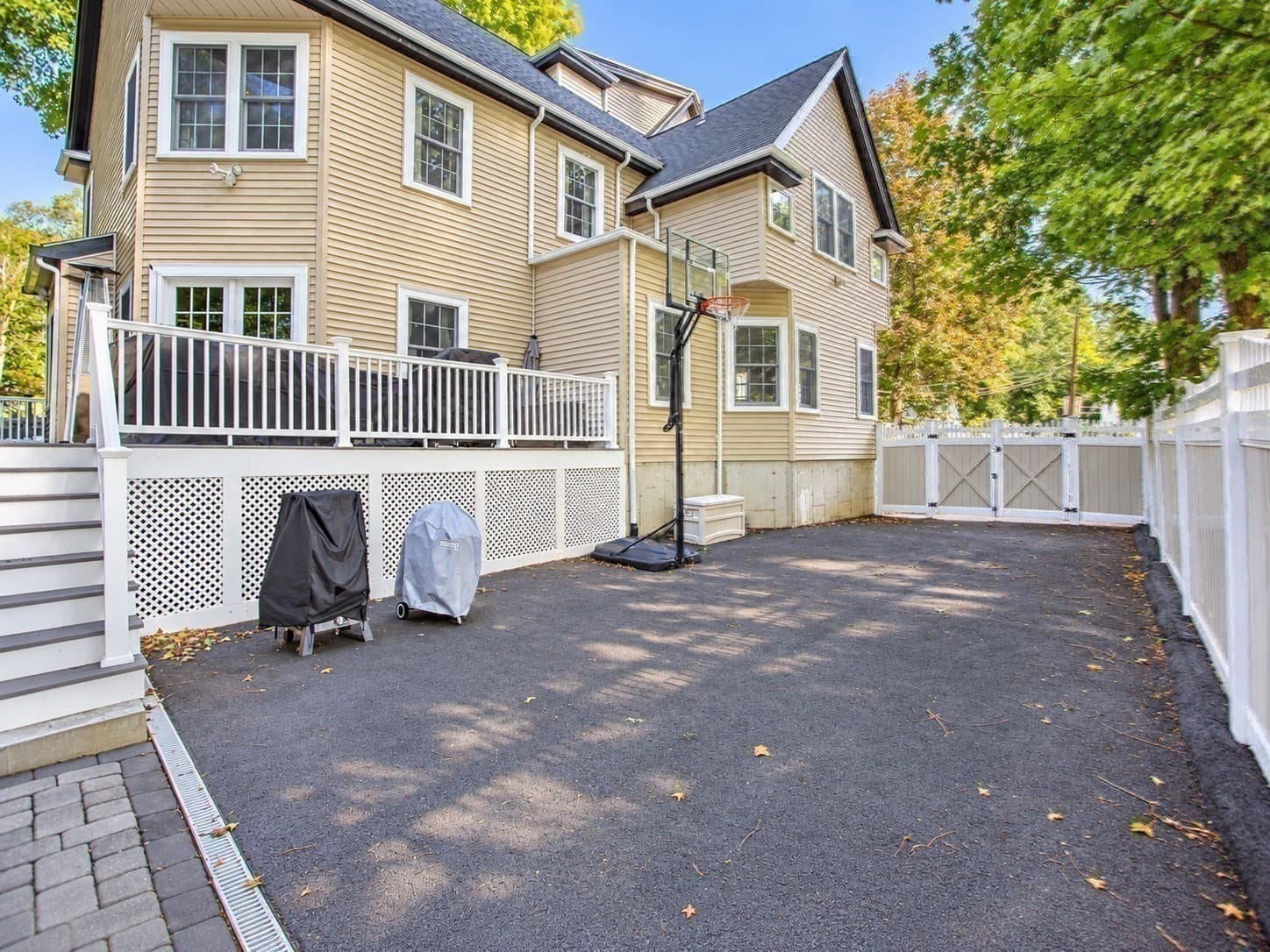 Single Family Residence at 84 Spring St, Wakefield MA 01880, photo 29 of 35