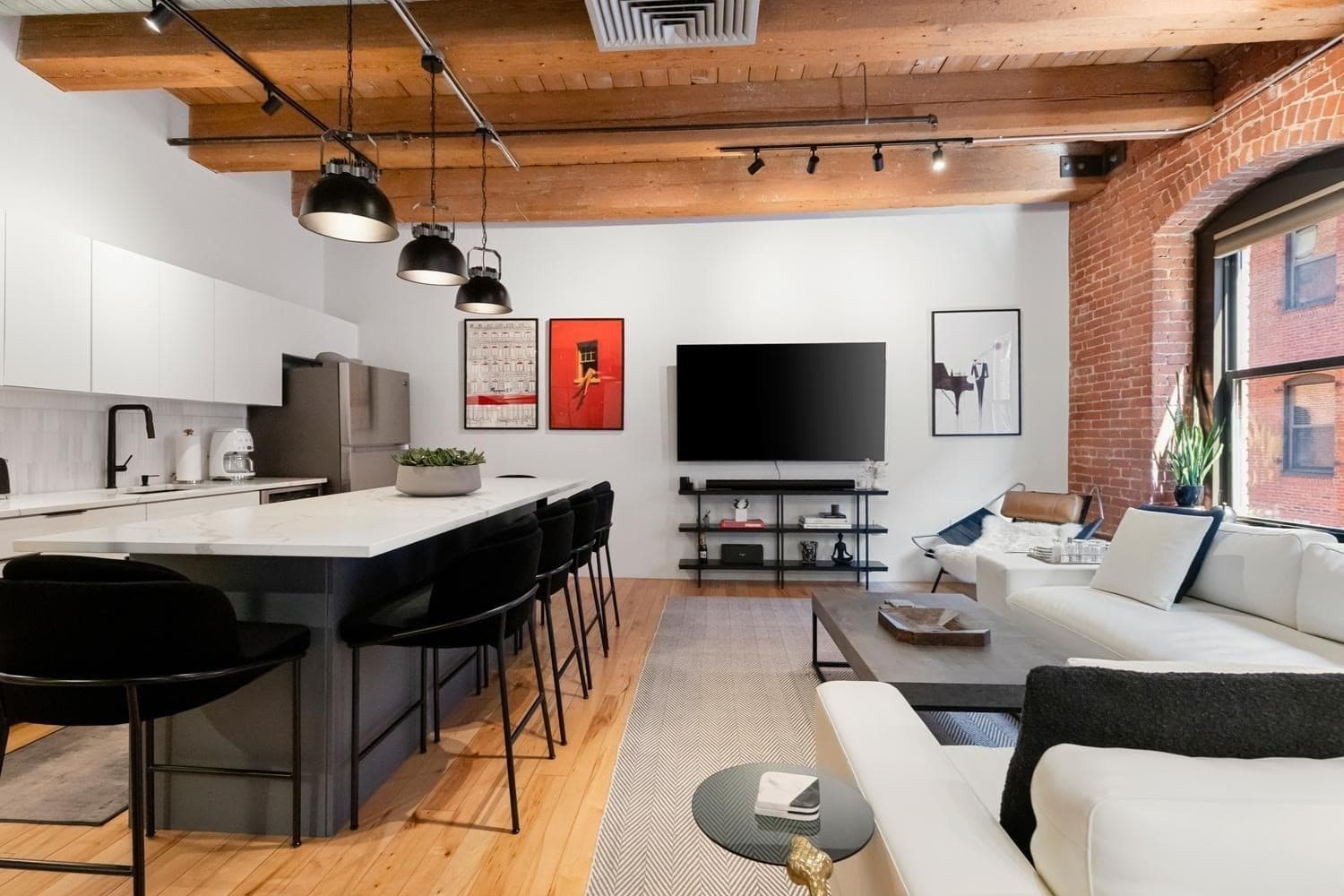 Condominium at 21 Wormwood St # 422, Boston MA 02210, photo 6 of 32