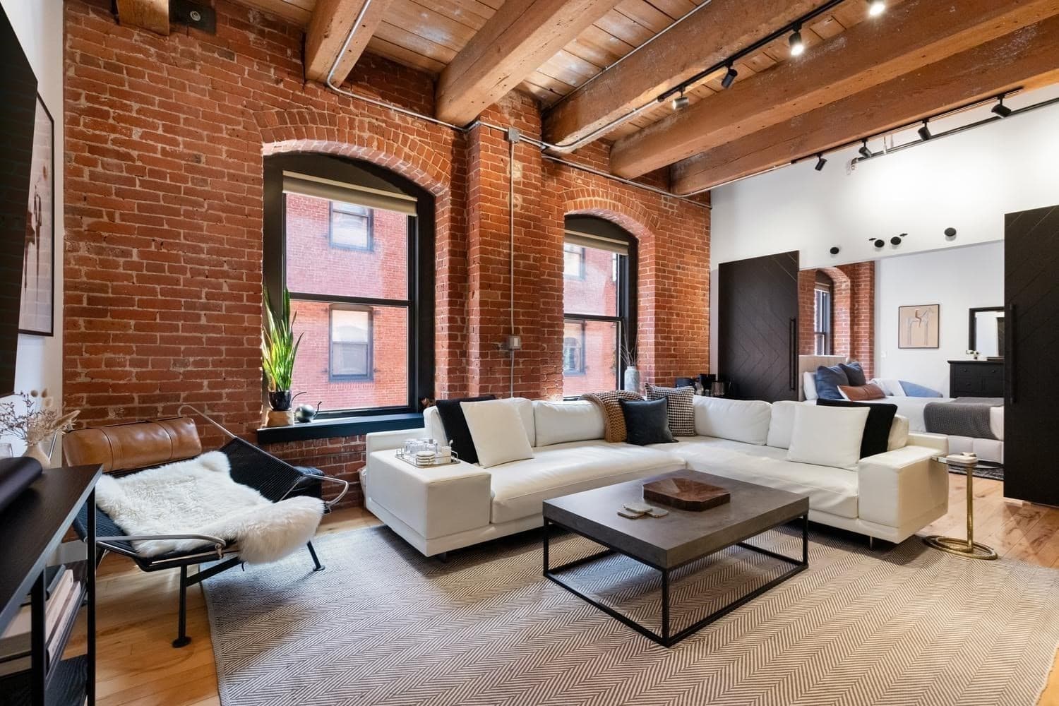 Condominium at 21 Wormwood St # 422, Boston MA 02210, photo 9 of 32