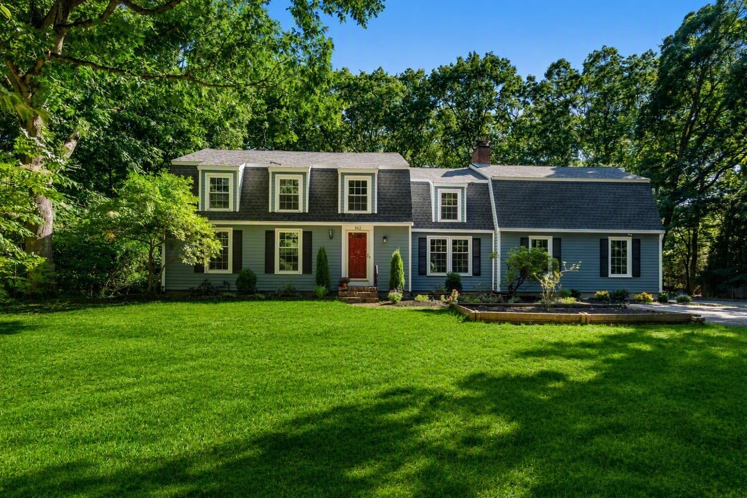 942 Salem End Road, Framingham MA 01702