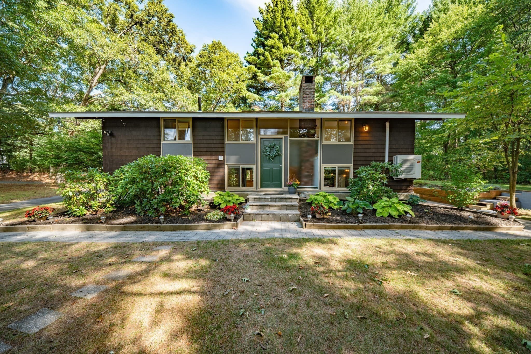 117 Salem Rd, Billerica MA 01821