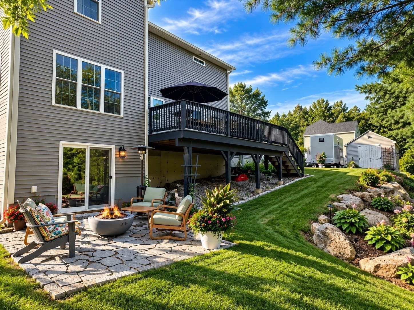 Single Family Residence at 4 Meredith Way, Sturbridge MA 01518, Sturbridge, photo 3 of 35