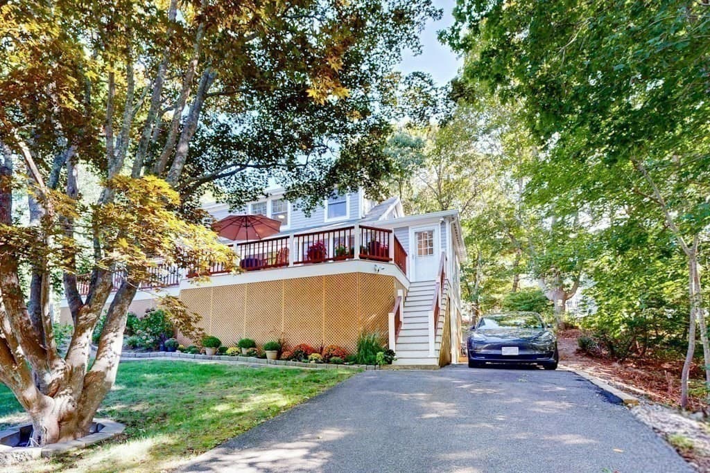 Single Family Residence at 401 Barlows Landing Rd, Bourne MA 02559, Bourne, photo 14 of 15