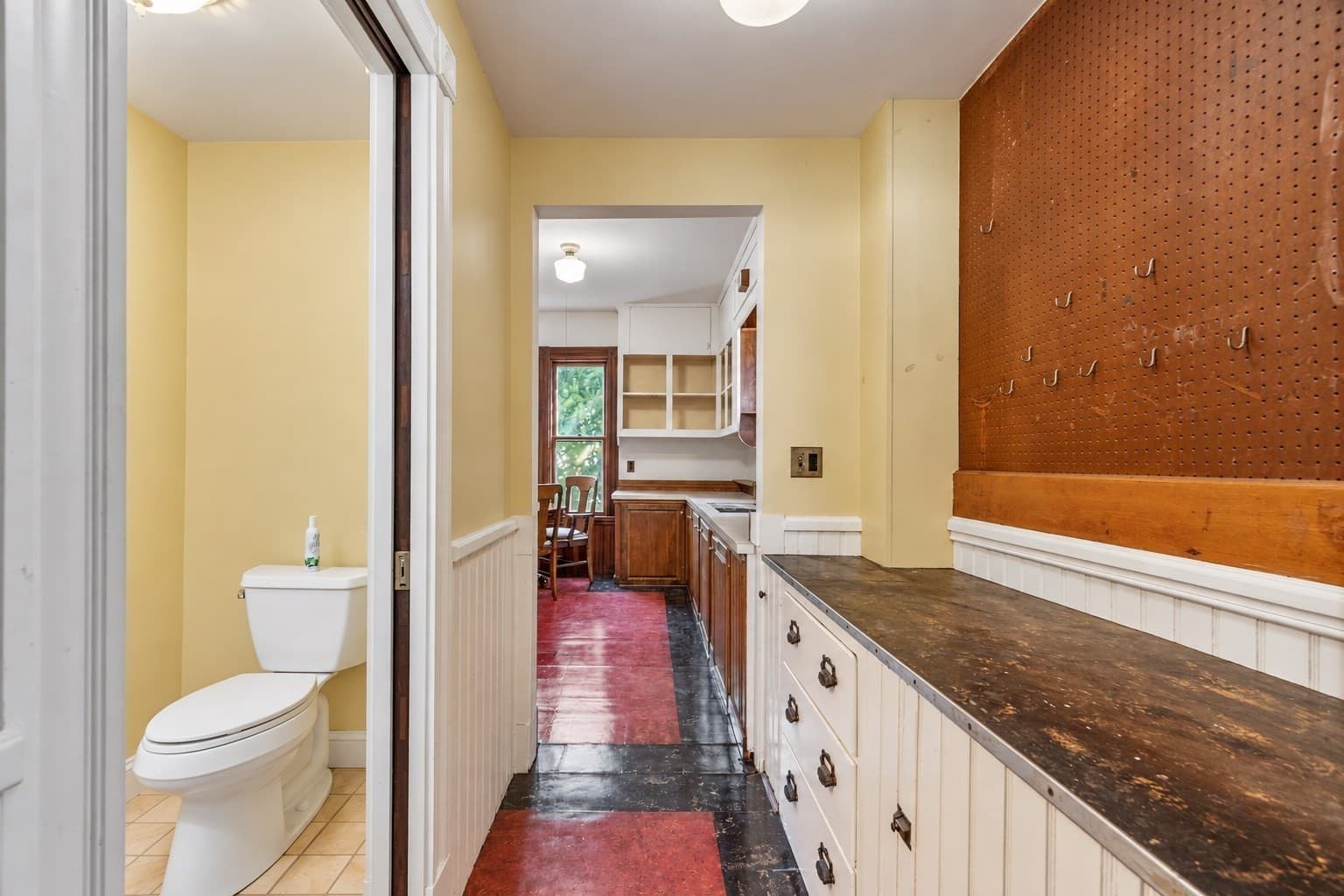 Single Family Residence at 26 Walnut Pl, Newton MA 02460, Newton, photo 14 of 37