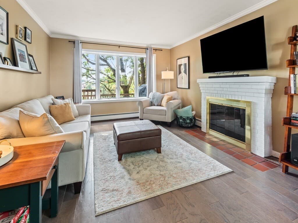 Single Family Residence at 60 Bowker Street, Worcester MA 01604, Worcester, photo 15 of 39