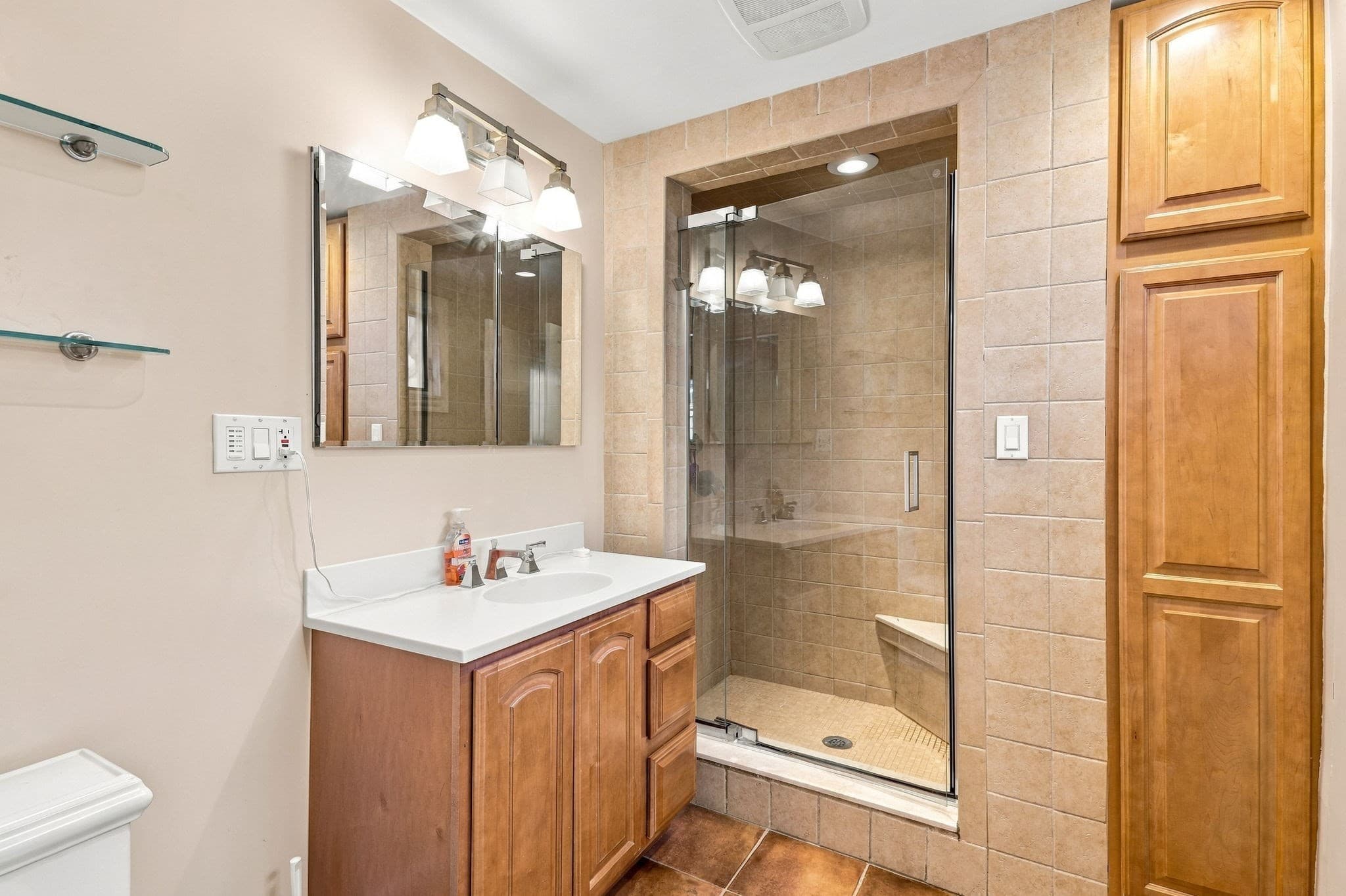 Single Family Residence at 70 Hovey St, Watertown MA 02472, Watertown, photo 8 of 19