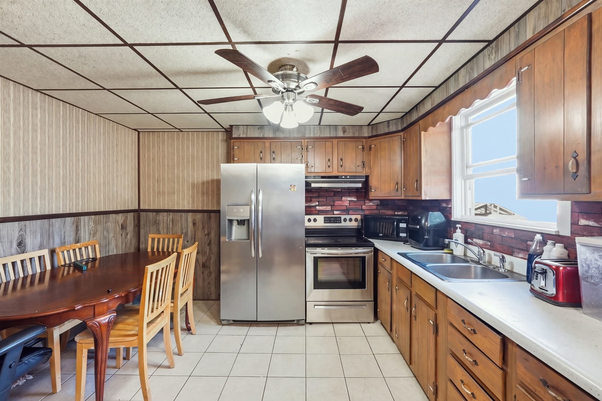 Single Family Residence at 6 Harrington Way, Worcester MA 01604, Worcester, photo 22 of 42