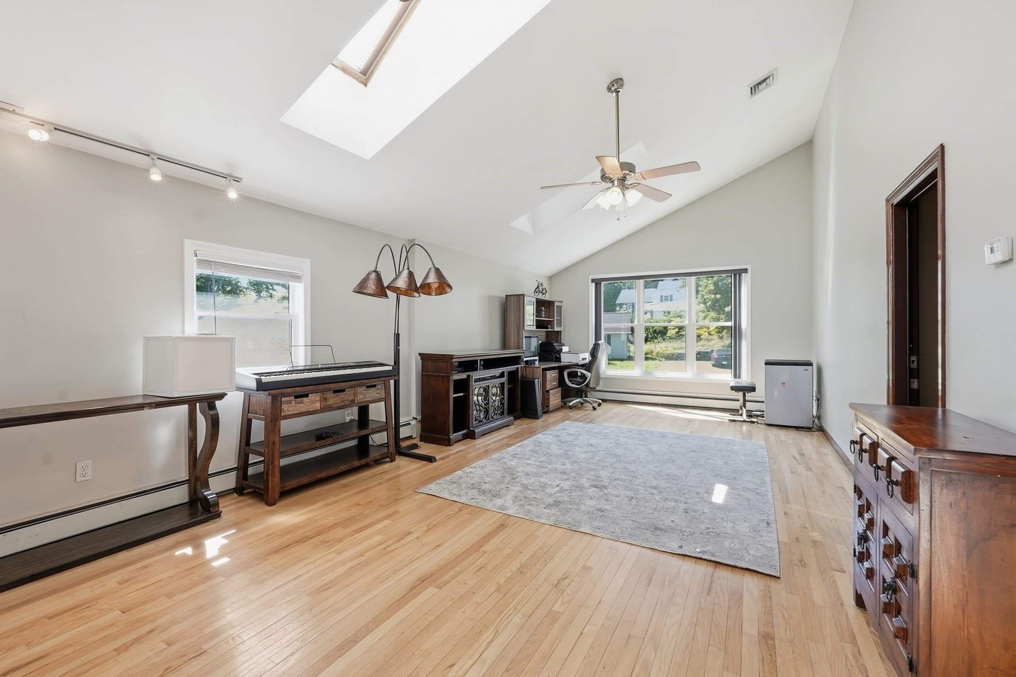 Single Family Residence at 6 Harrington Way, Worcester MA 01604, Worcester, photo 10 of 42