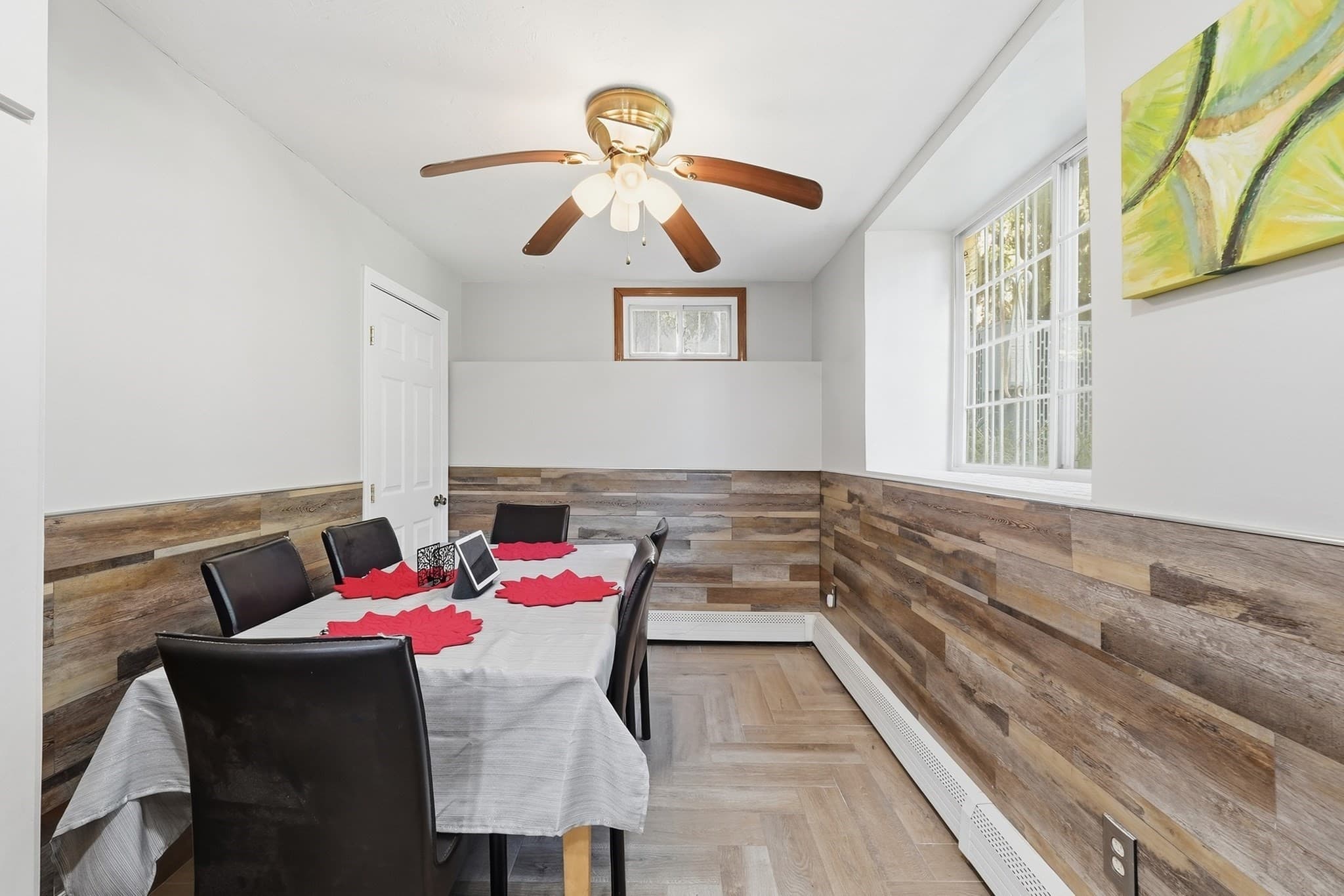 Single Family Residence at 6 Harrington Way, Worcester MA 01604, Worcester, photo 8 of 42