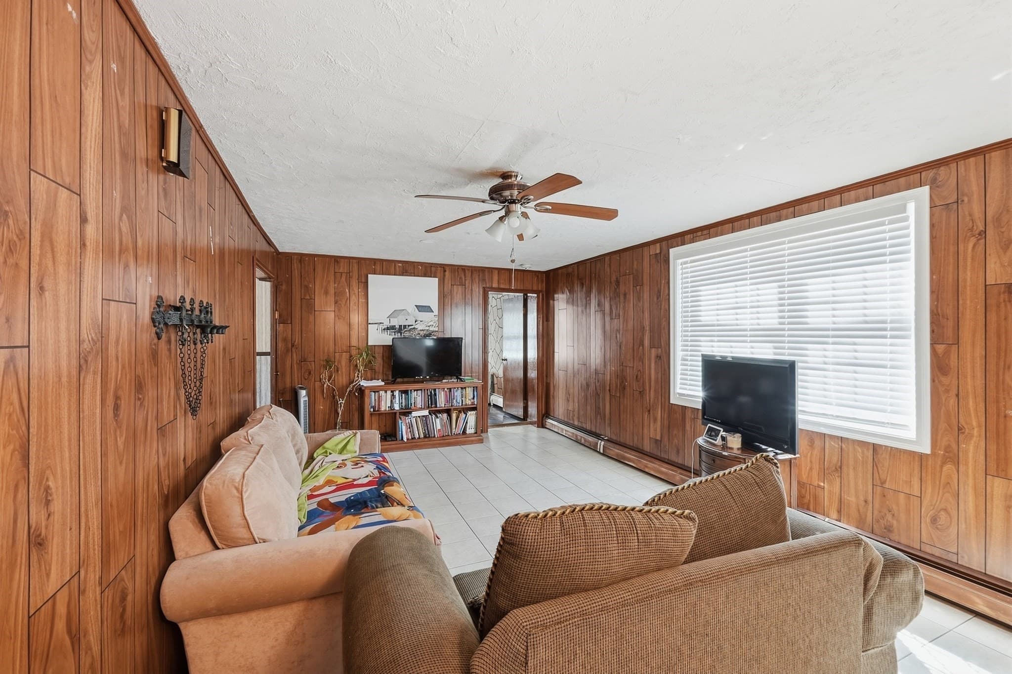 Single Family Residence at 6 Harrington Way, Worcester MA 01604, Worcester, photo 25 of 42