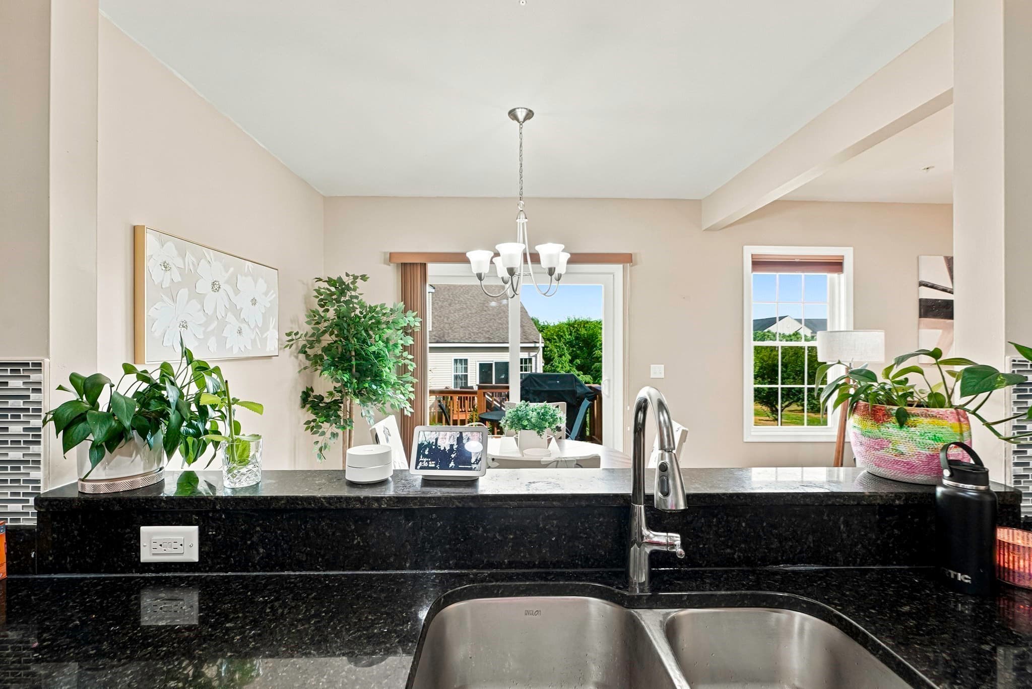 Condominium at 39 Frostpane Ln # 39, Hopkinton MA 01748, Hopkinton, photo 13 of 41