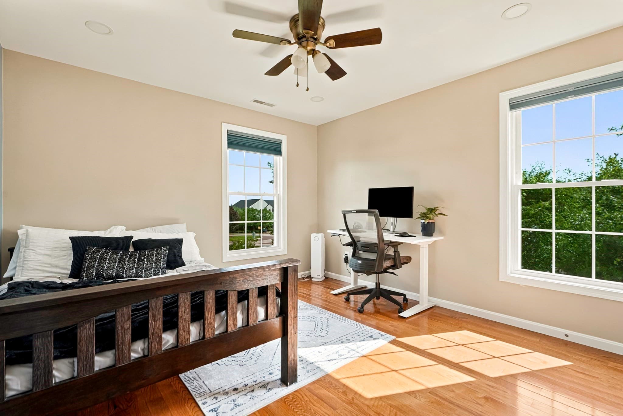 Condominium at 39 Frostpane Ln # 39, Hopkinton MA 01748, Hopkinton, photo 15 of 41
