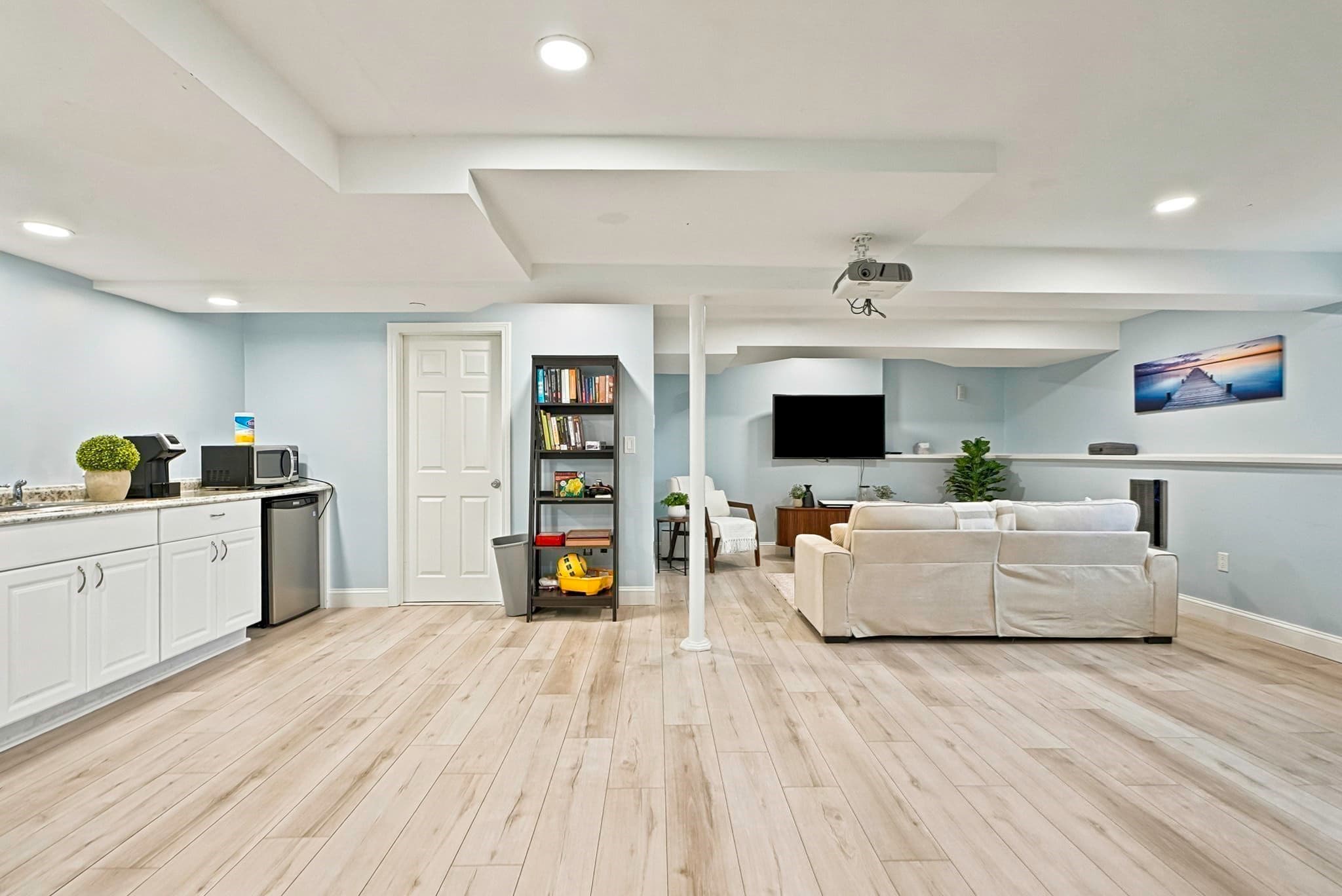 Condominium at 39 Frostpane Ln # 39, Hopkinton MA 01748, Hopkinton, photo 31 of 41