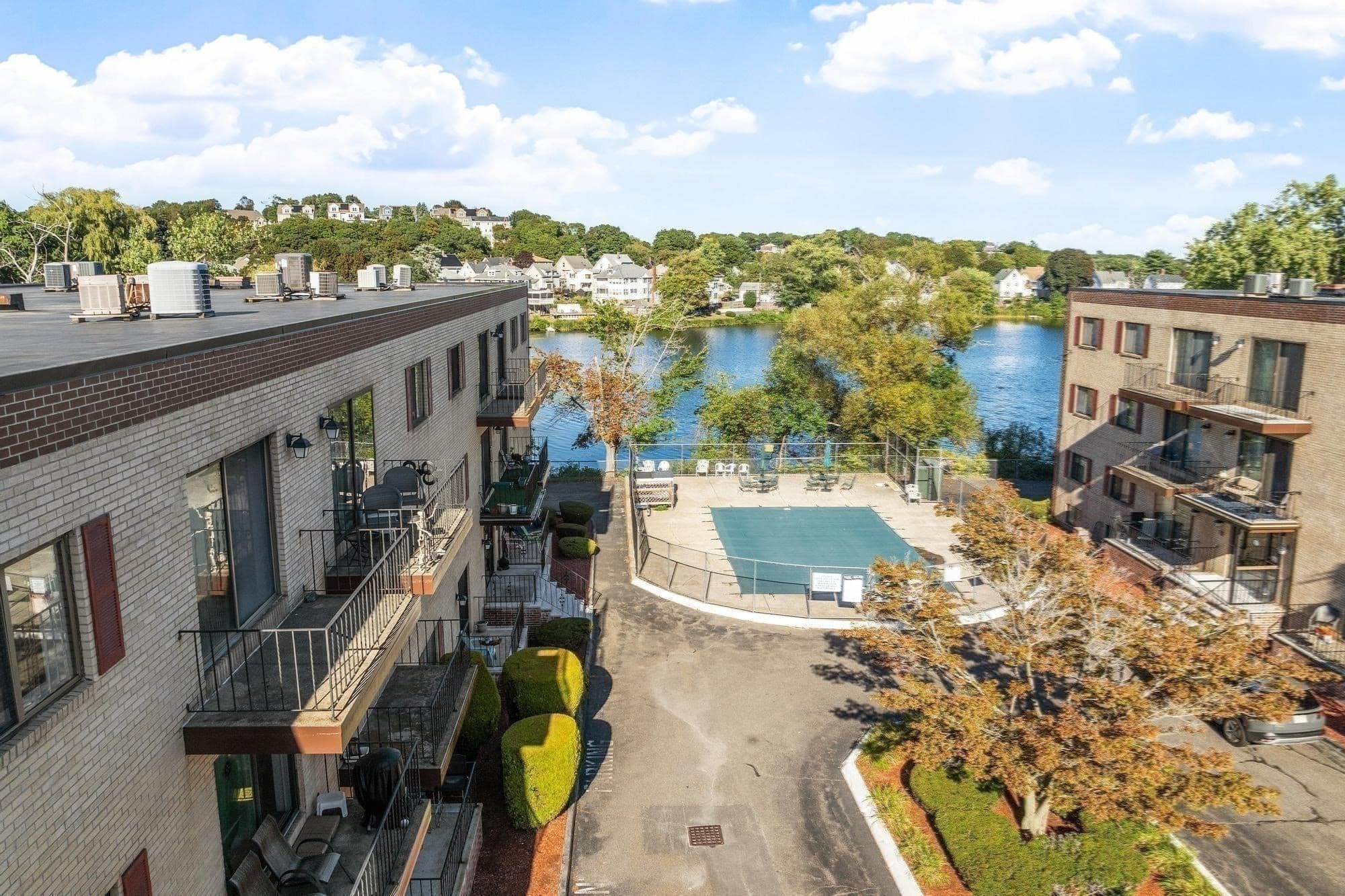 Condominium at 406-U 301 Broadway # 301, Lynn MA 01940, Lynn, photo 4 of 25