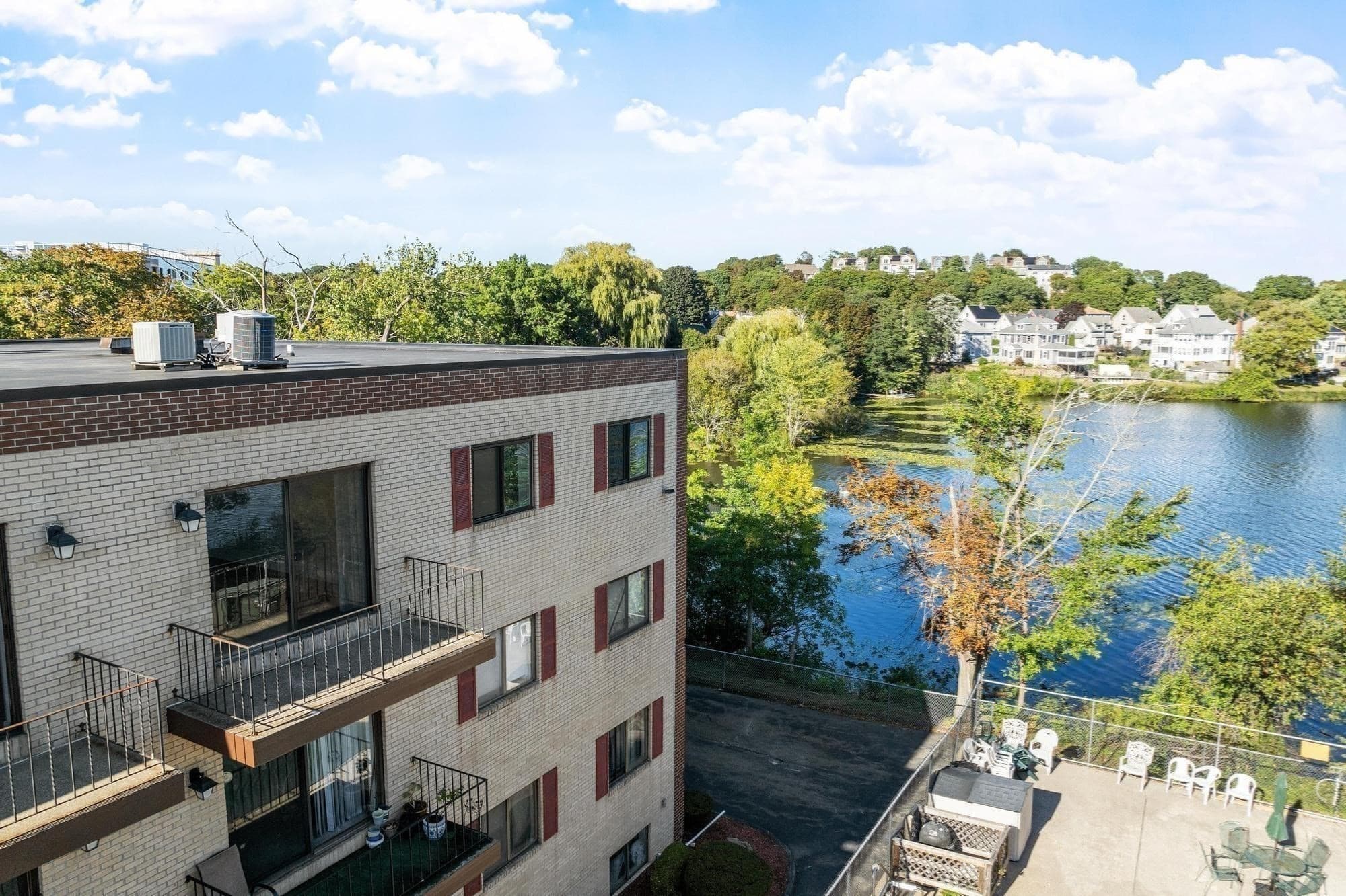 Condominium at 406-U 307 Broadway # 307, Lynn MA 01904, Lynn, photo 26 of 32