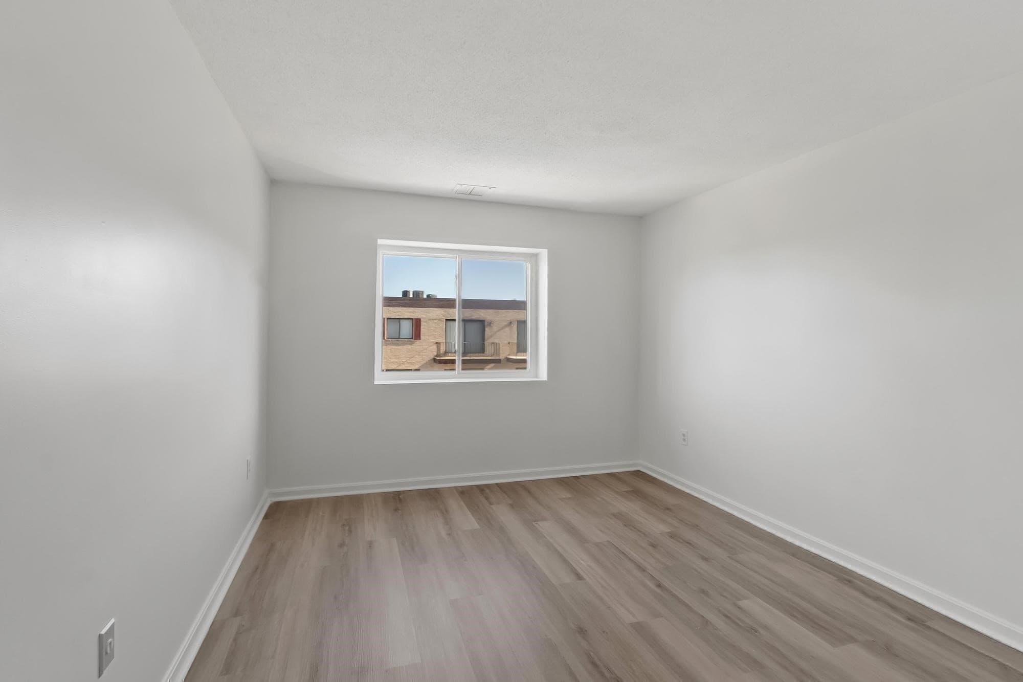 Condominium at 406-U 307 Broadway # 307, Lynn MA 01904, Lynn, photo 20 of 32